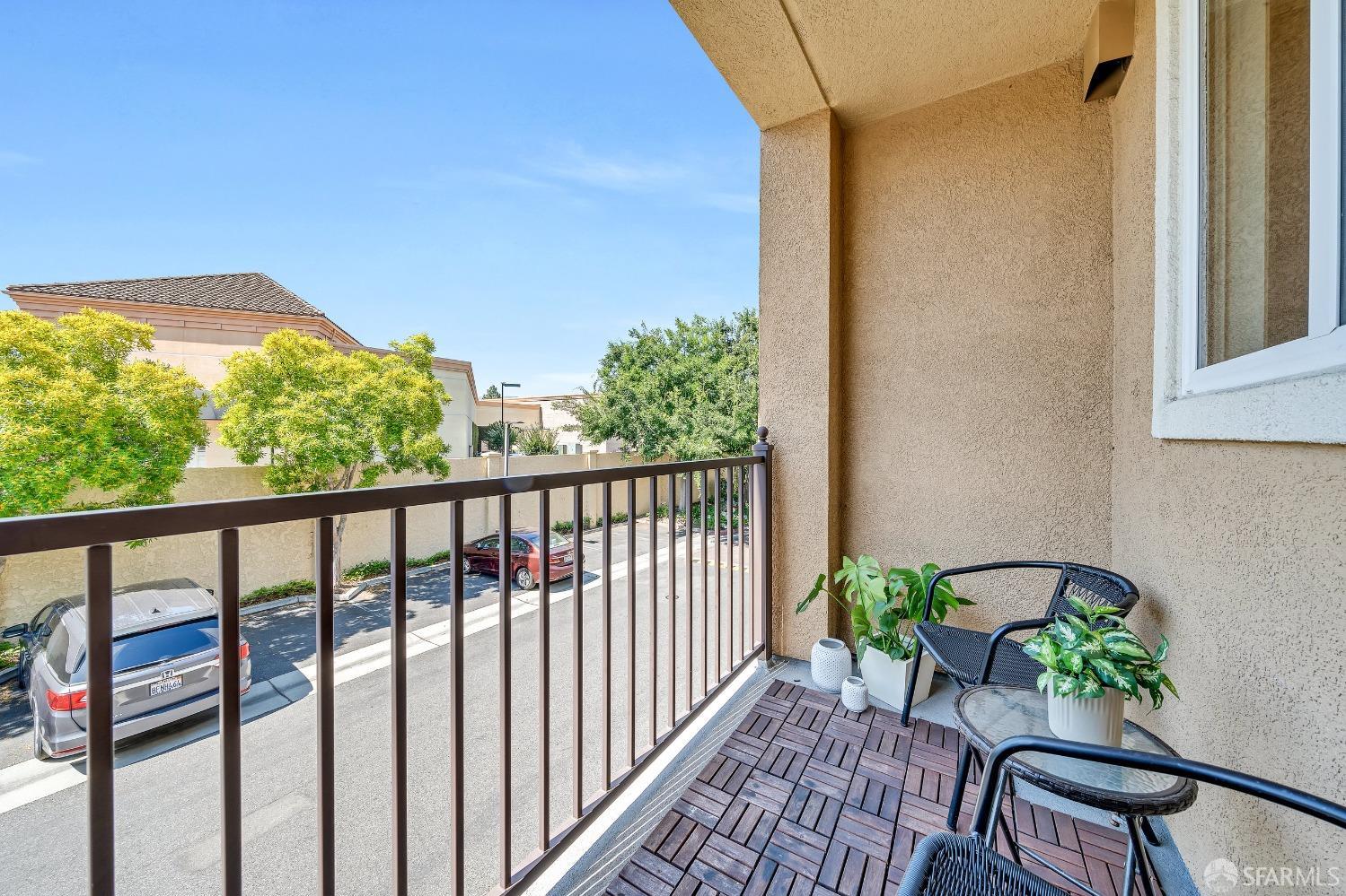 5111 Capanelle Terrace