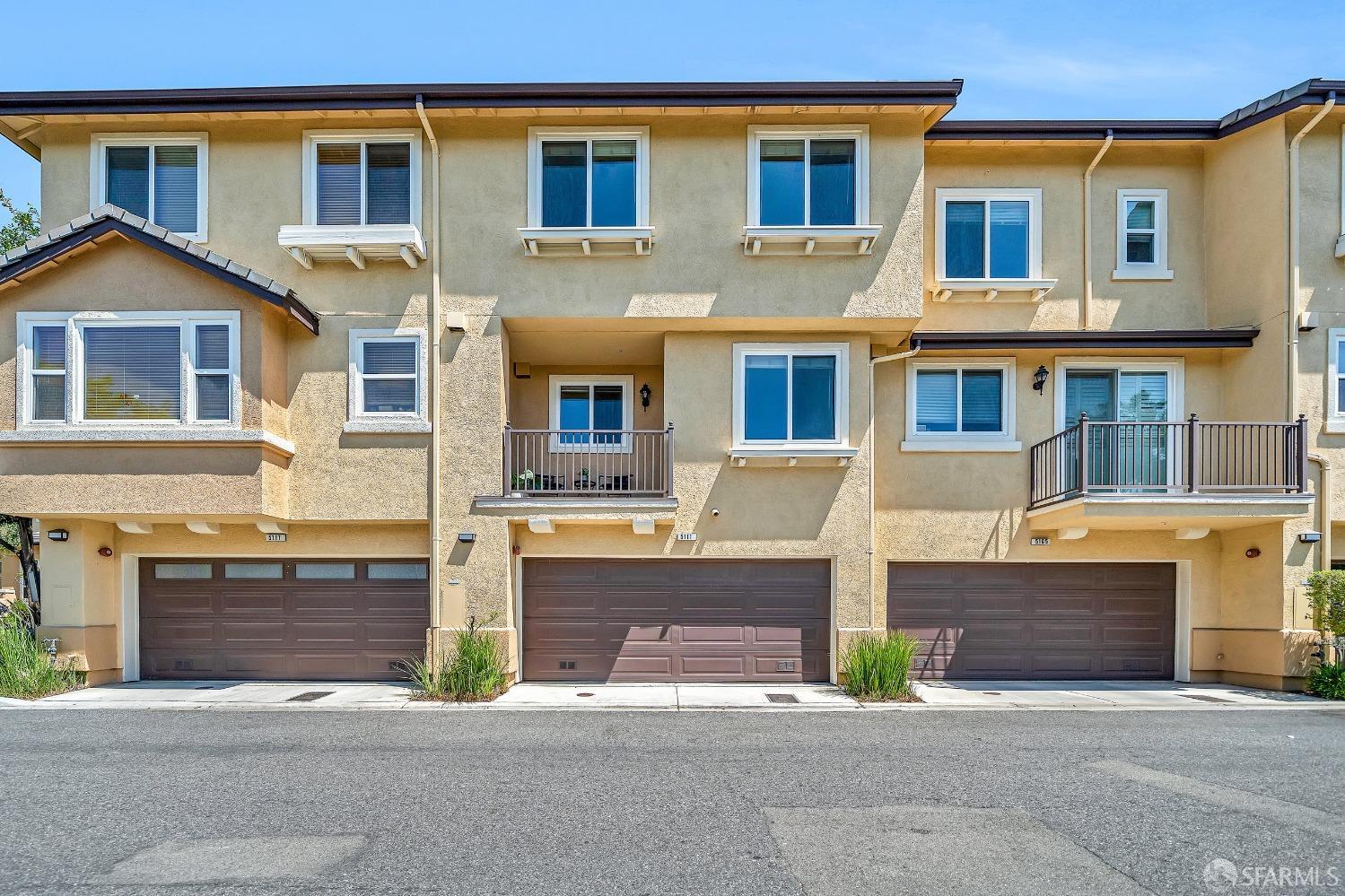 5111 Capanelle Terrace