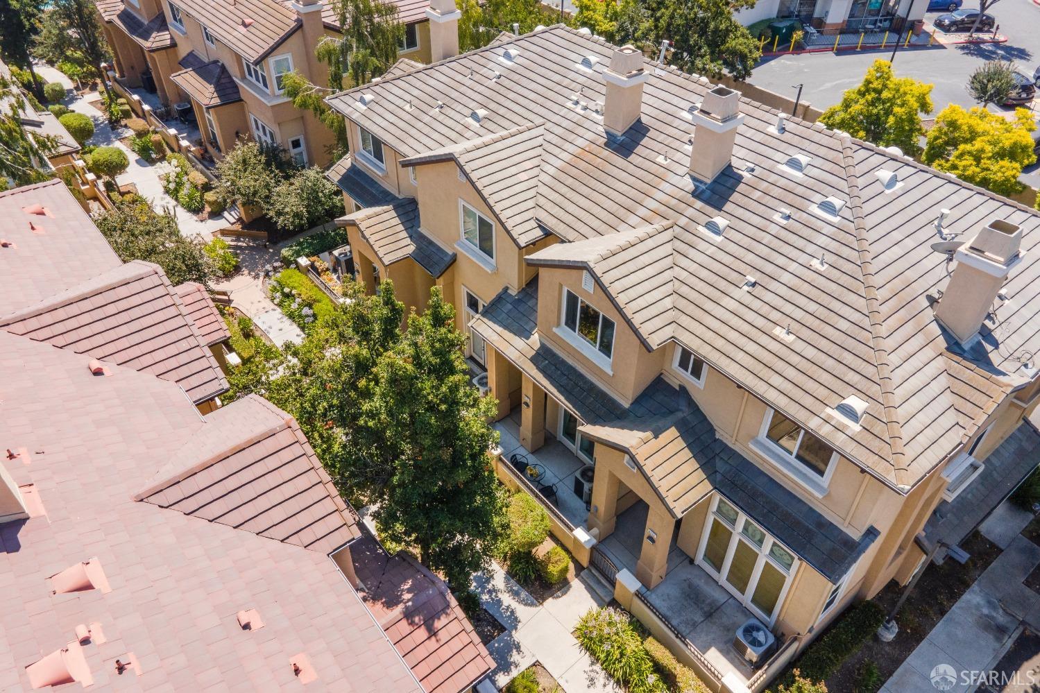 5111 Capanelle Terrace