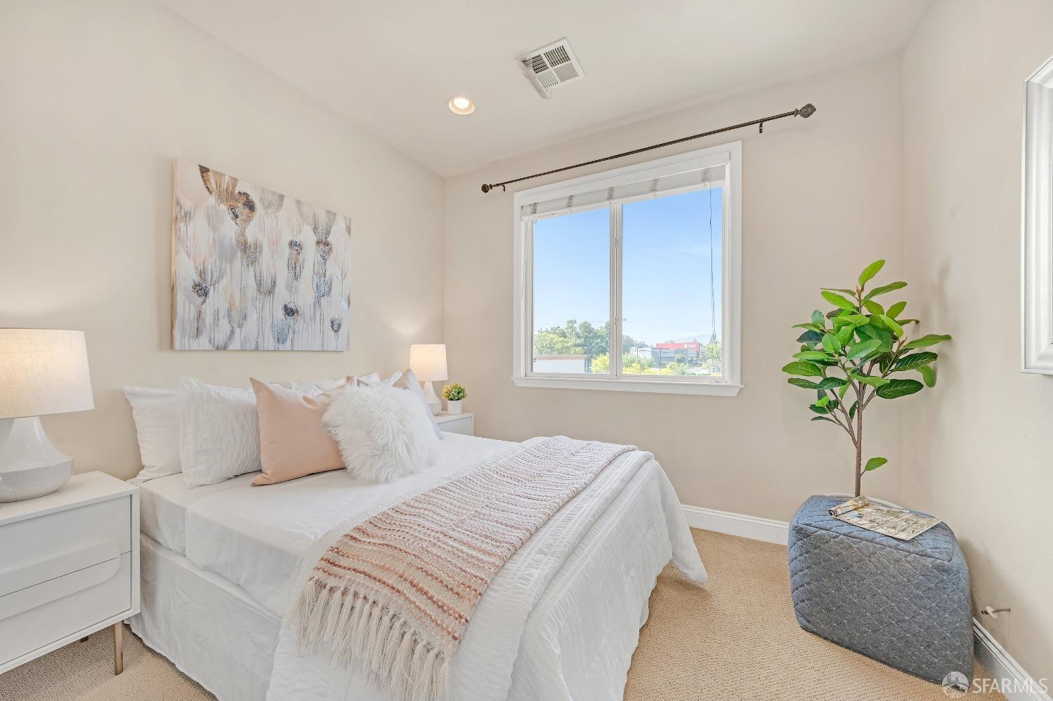 5111 Capanelle Terrace