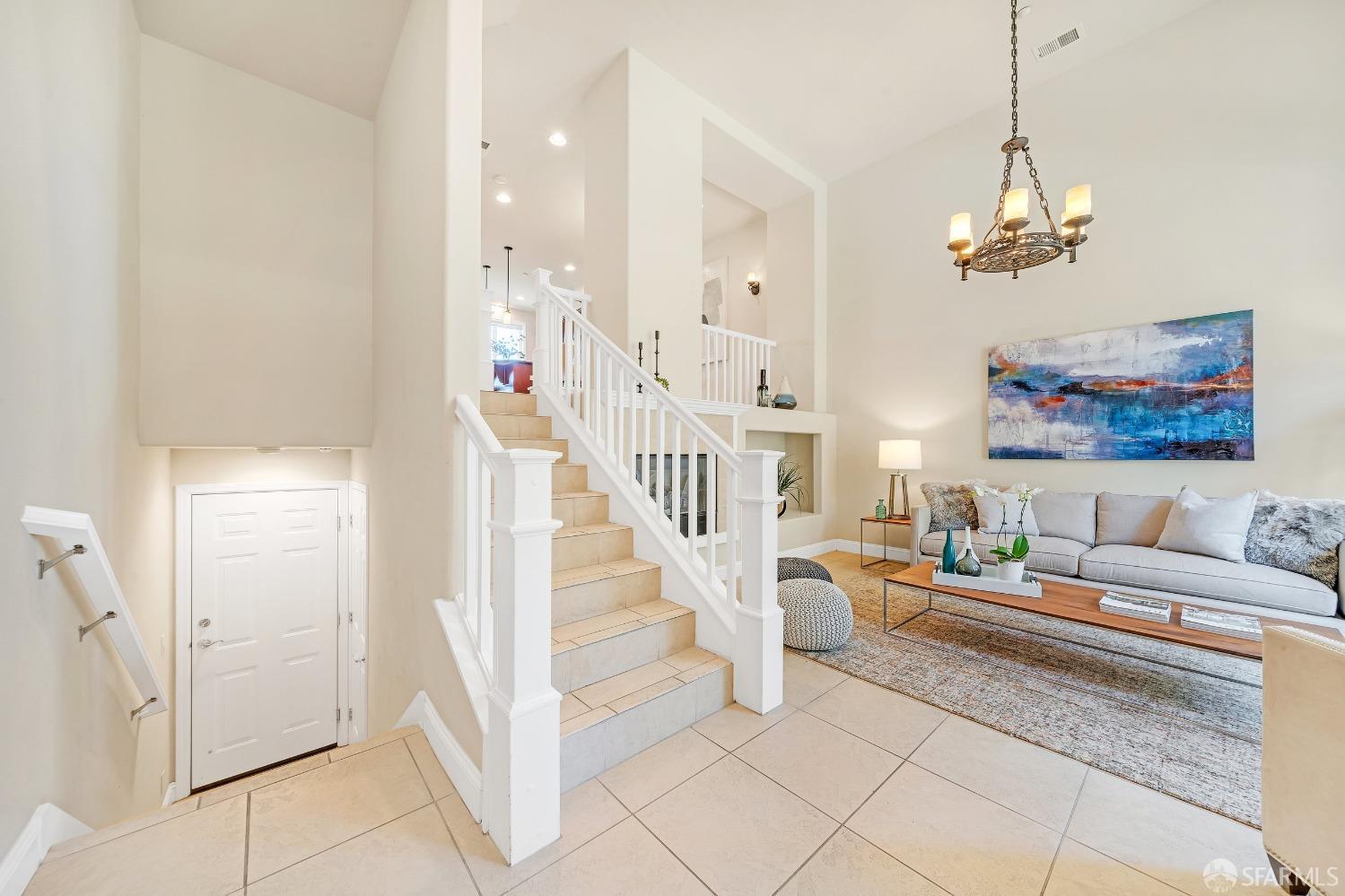 5111 Capanelle Terrace