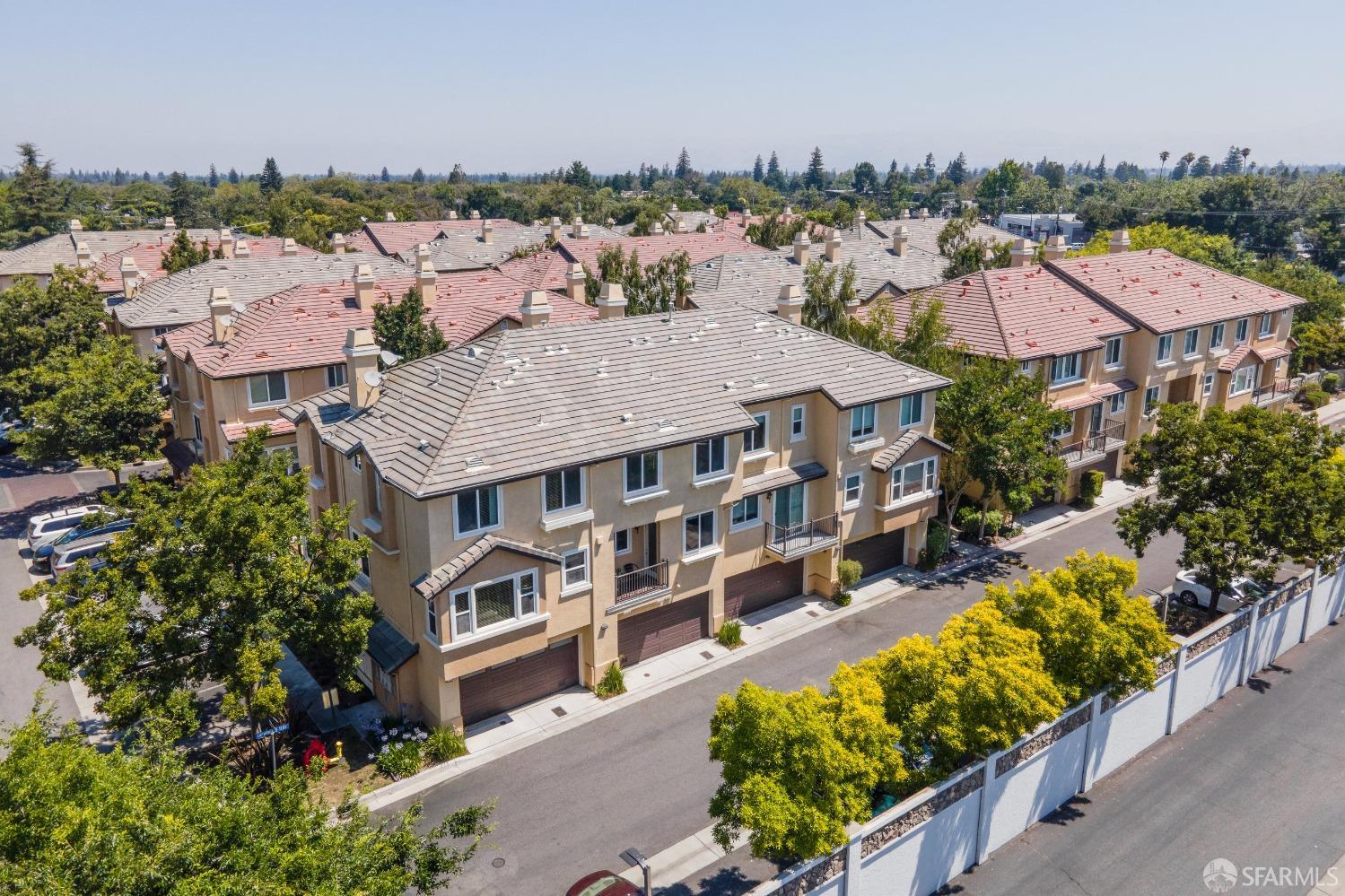 5111 Capanelle Terrace