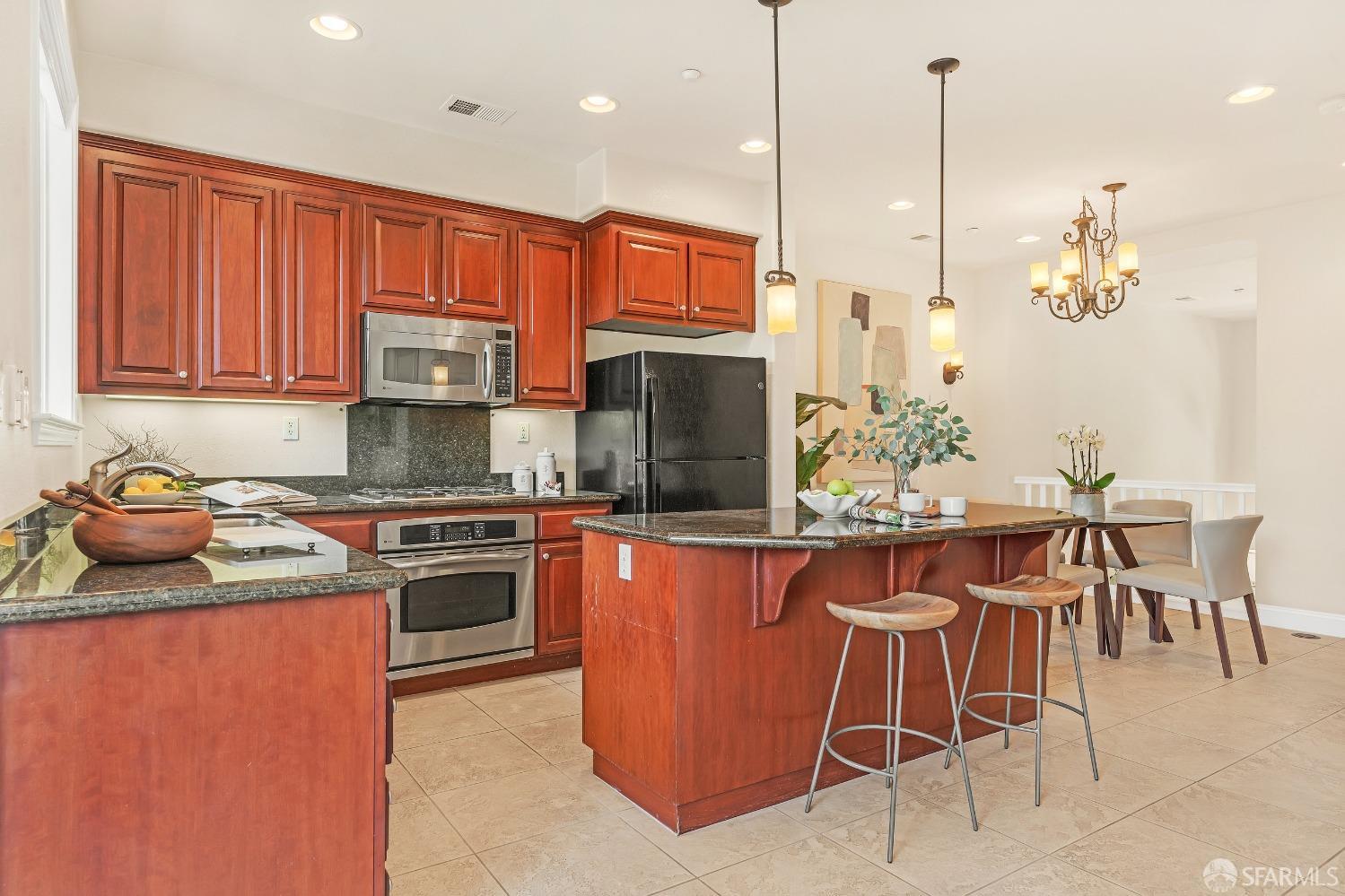 5111 Capanelle Terrace