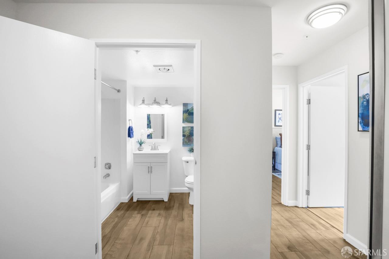 135 Valencia Street Unit: A204
