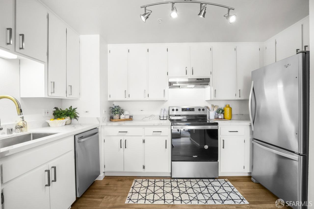 135 Valencia Street Unit: A204