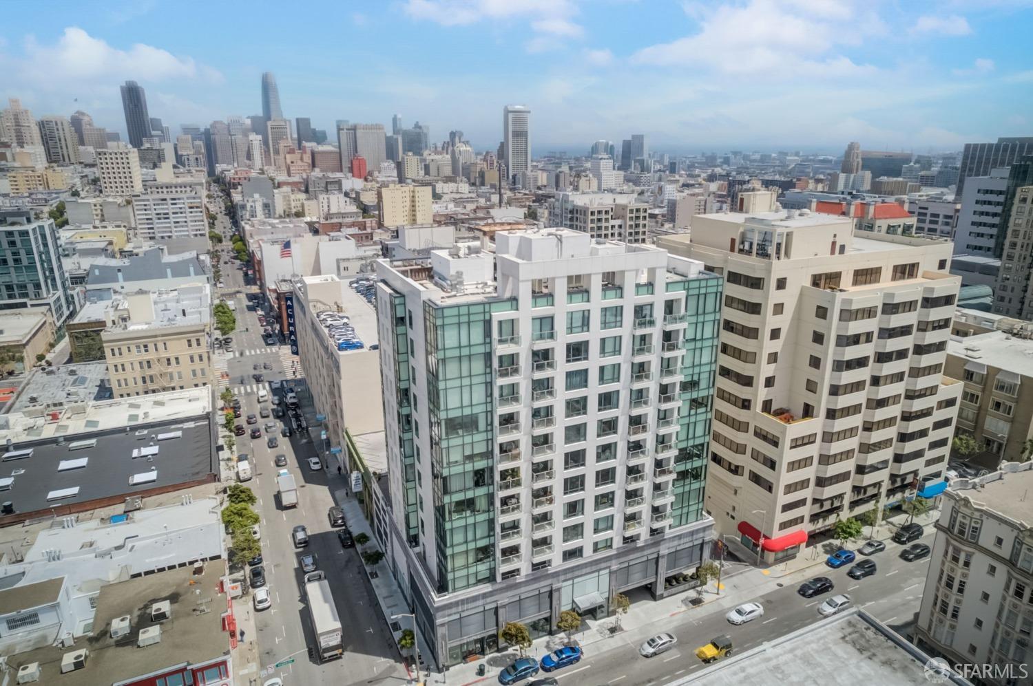 1450 Franklin Street Unit: 1002