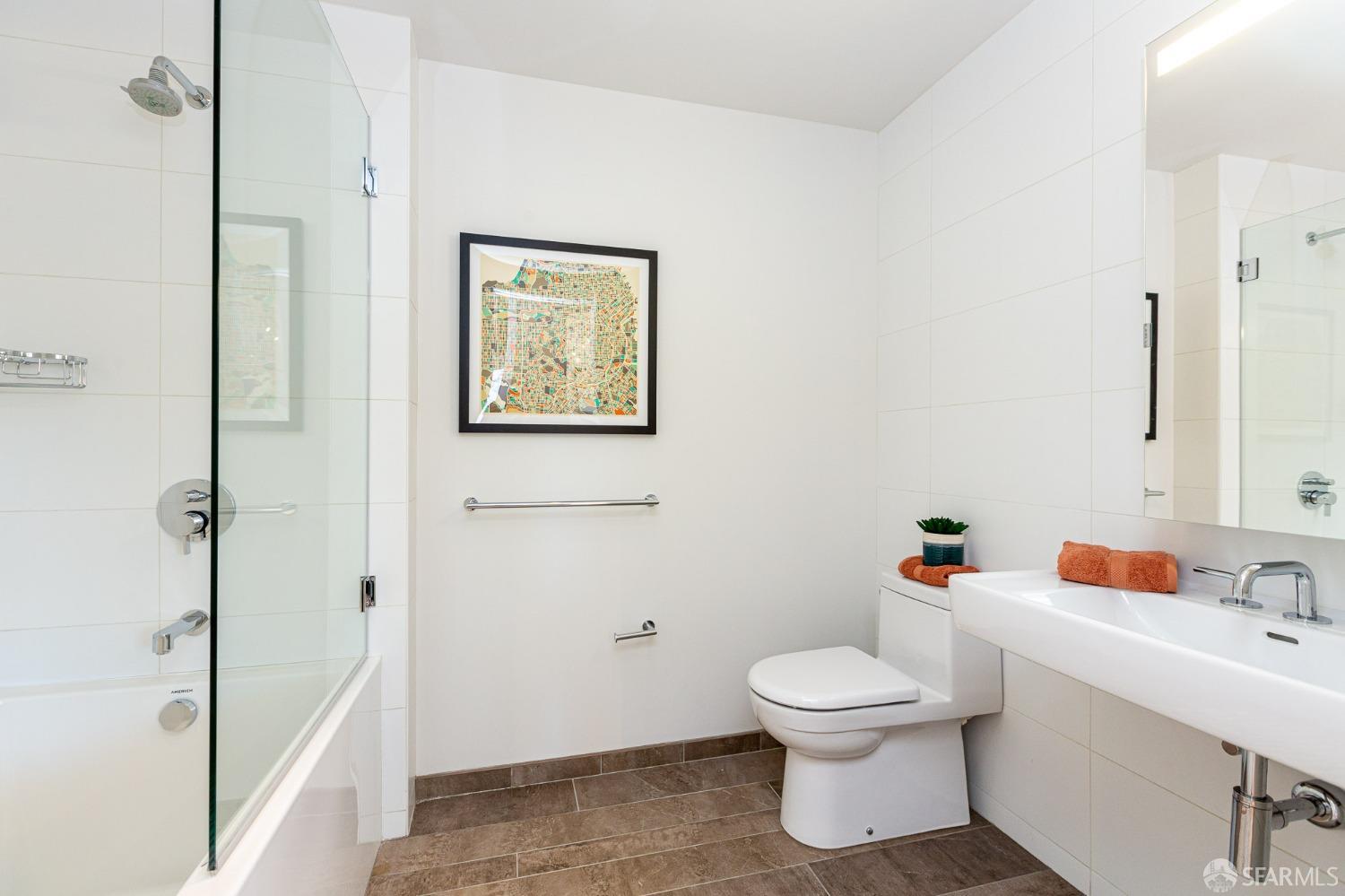 1450 Franklin Street Unit: 1002