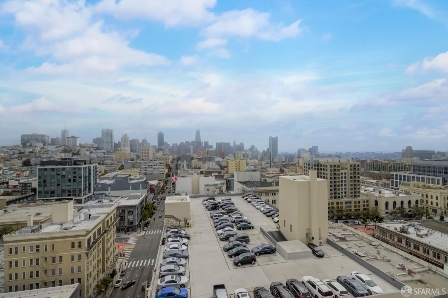 1450 Franklin Street Unit: 1002