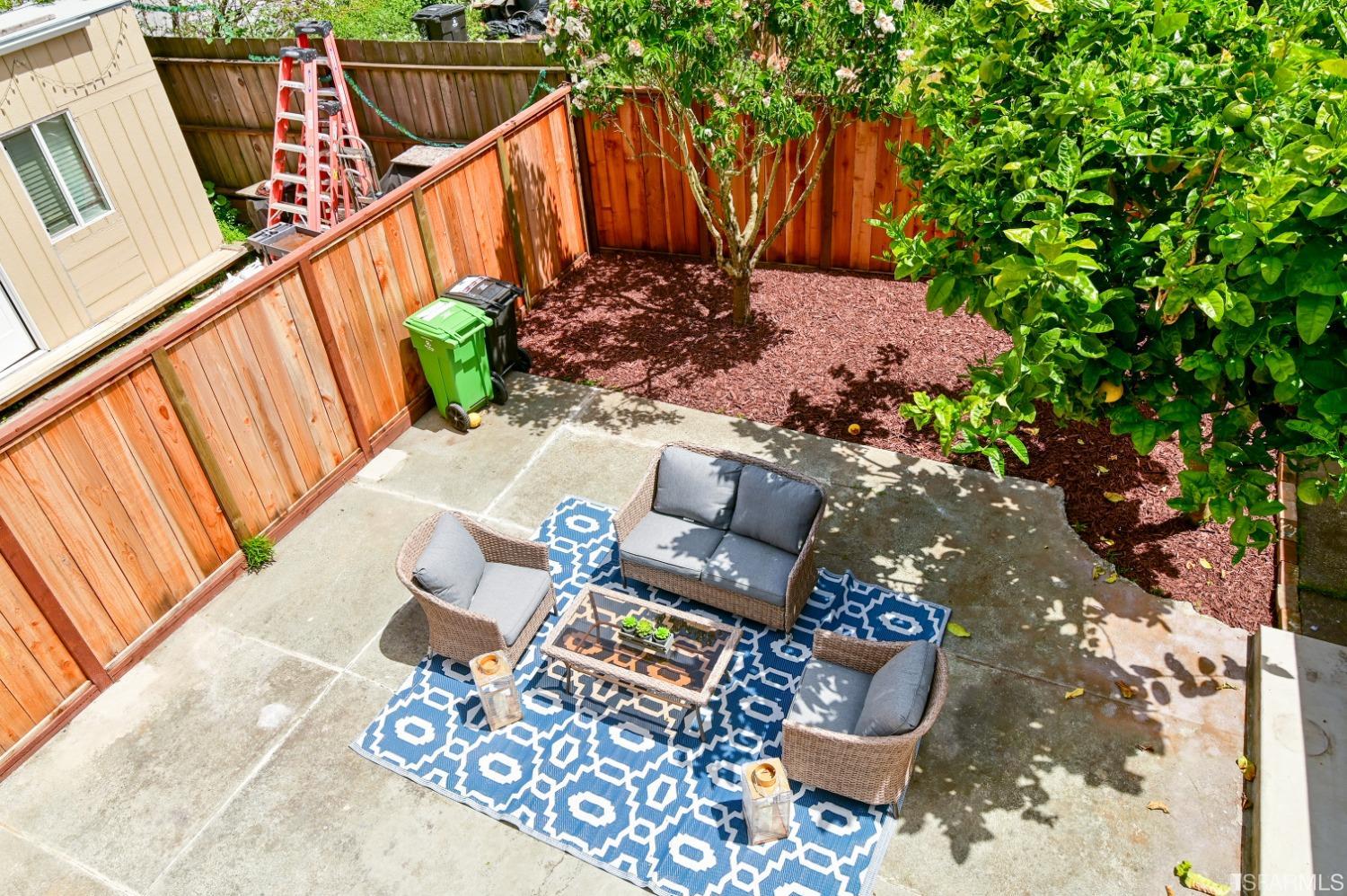 149 Bertita Street
