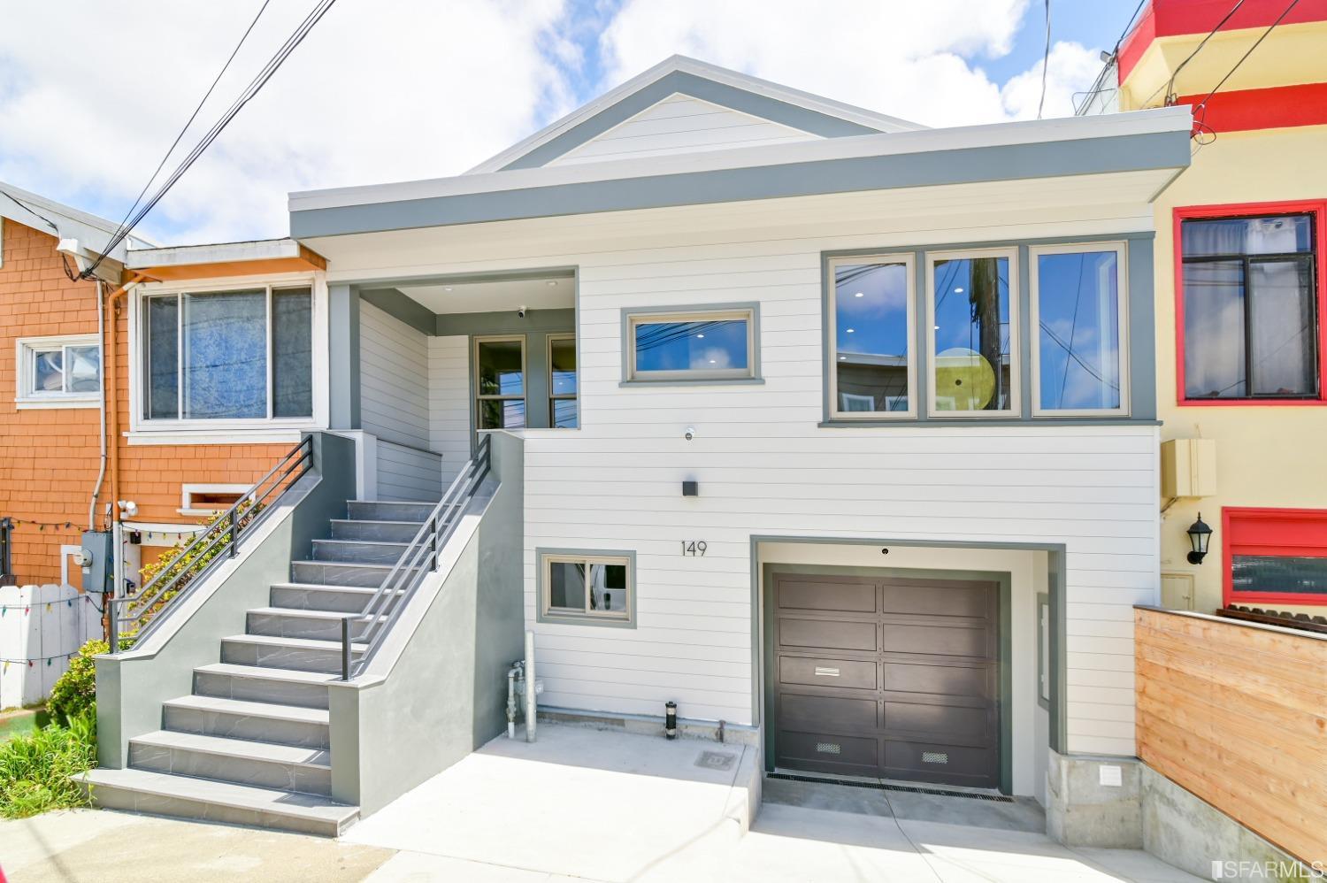 149 Bertita Street
