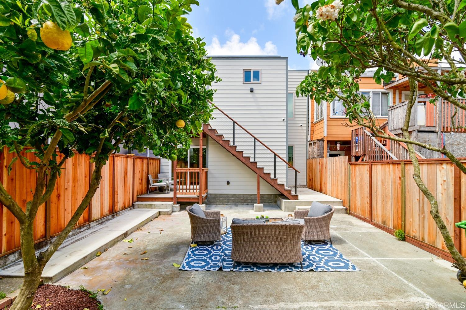 149 Bertita Street