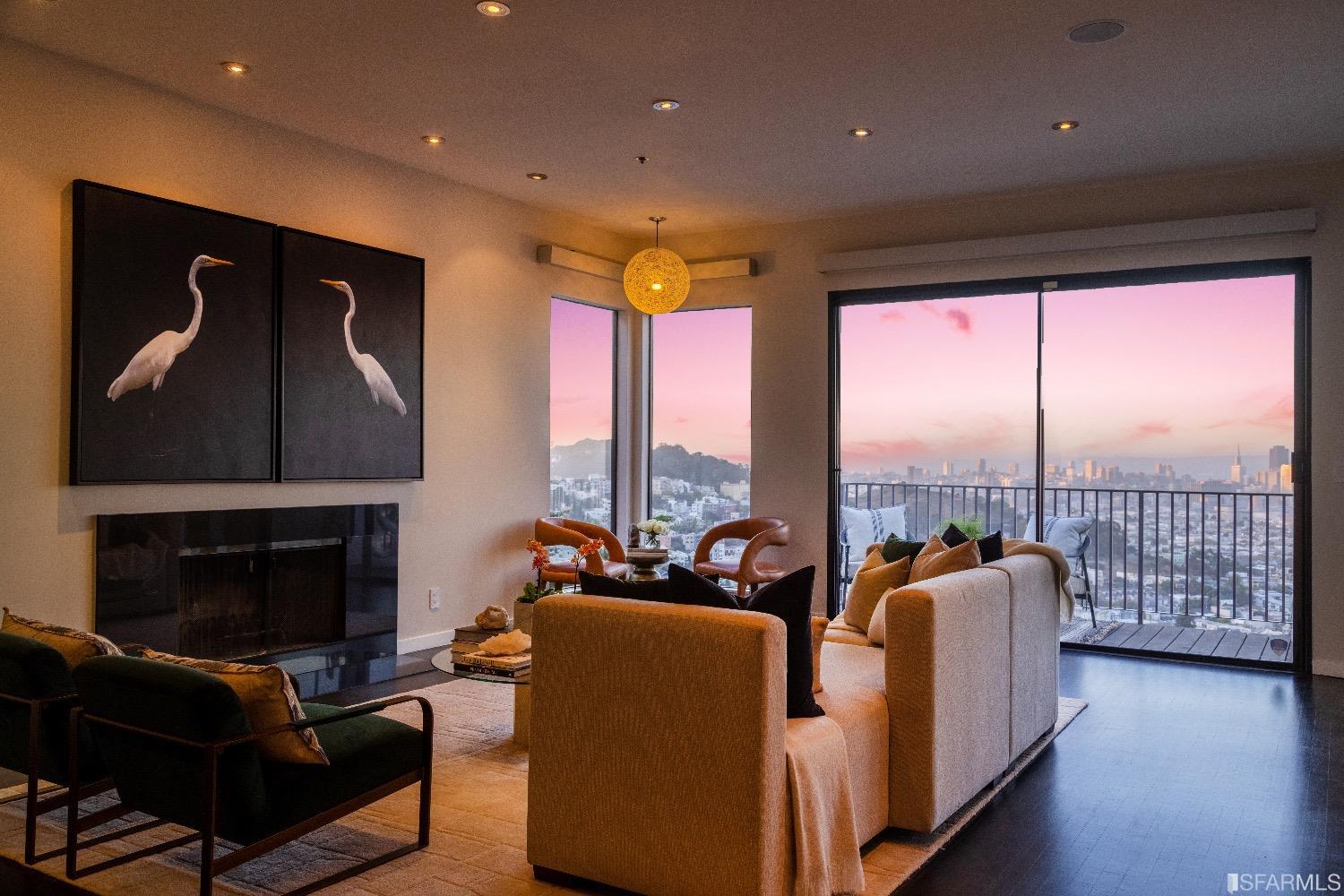 7 Burnett N Avenue Unit: 1