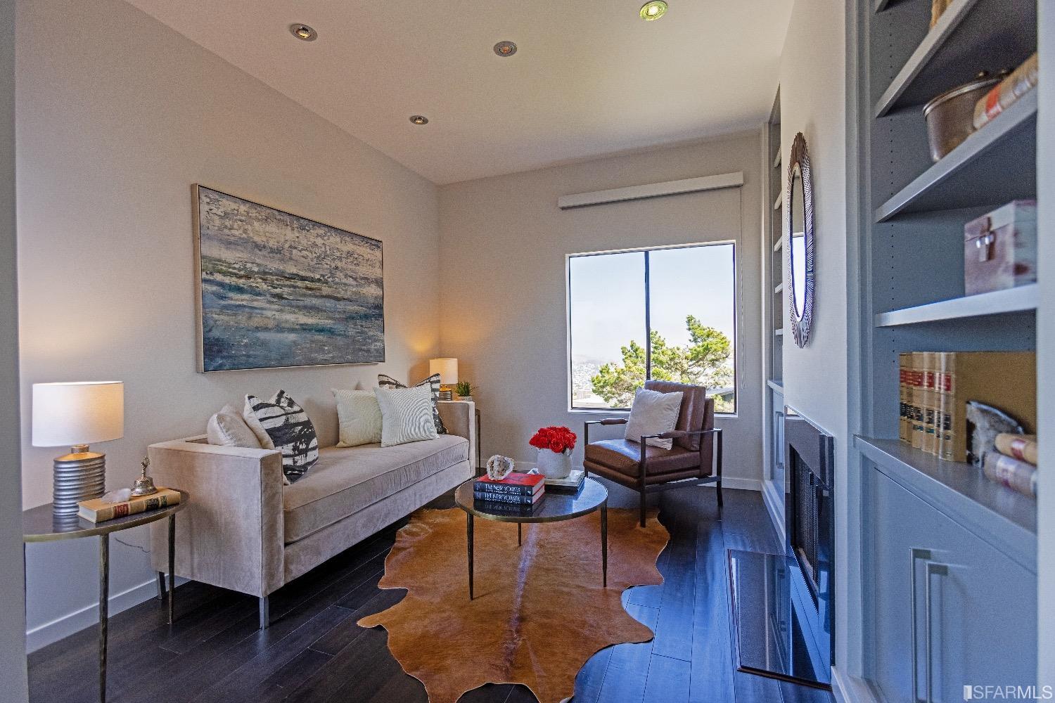 7 Burnett N Avenue Unit: 1