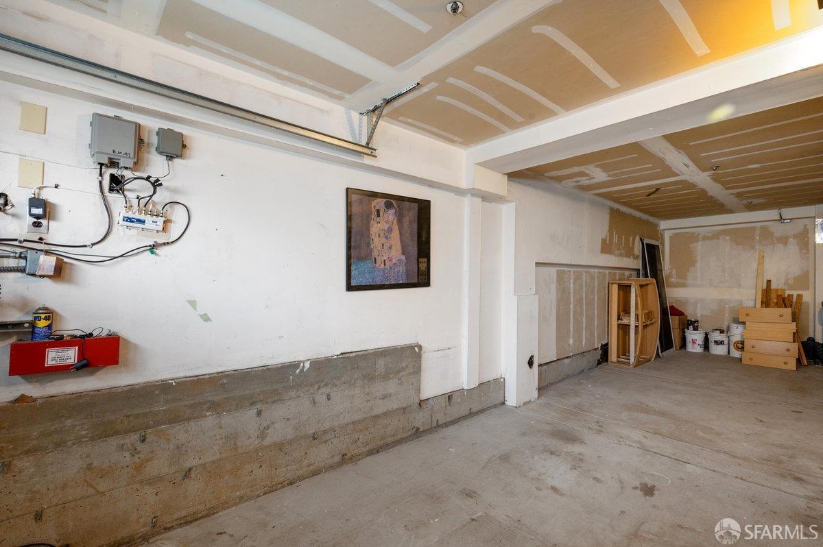 548 Duncan Street Unit: 201