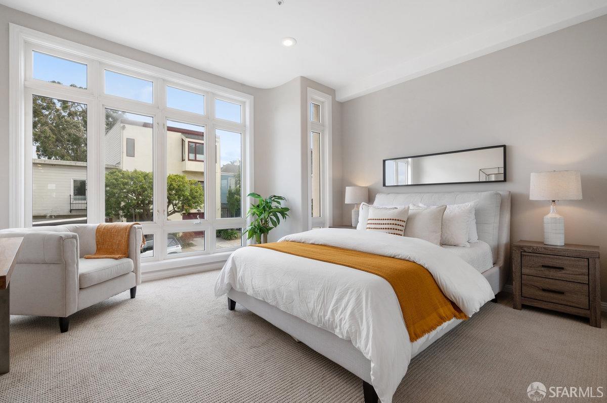 548 Duncan Street Unit: 201
