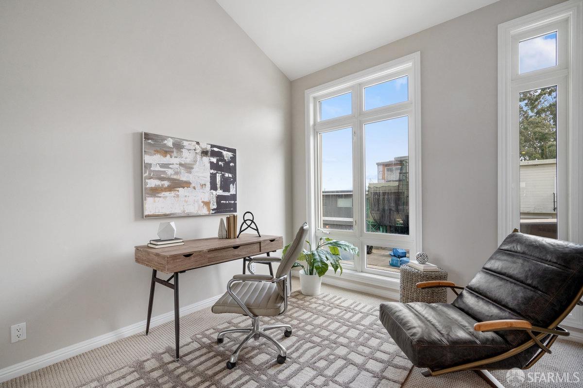 548 Duncan Street Unit: 201