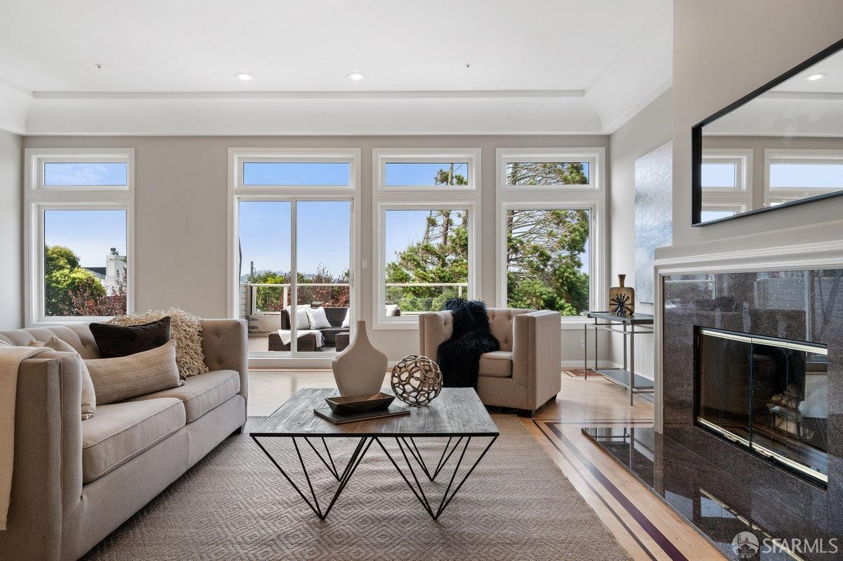 548 Duncan Street Unit: 201
