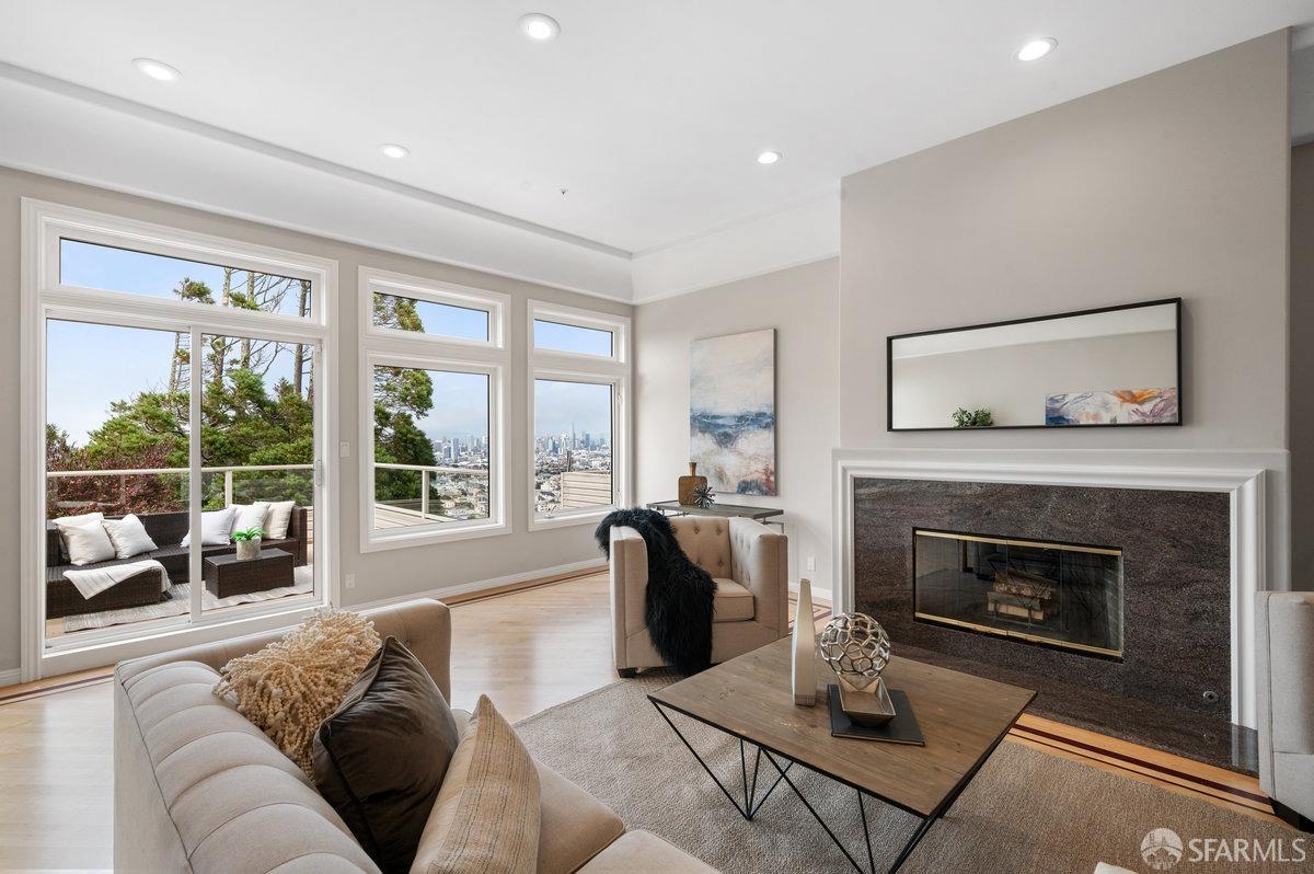 548 Duncan Street Unit: 201