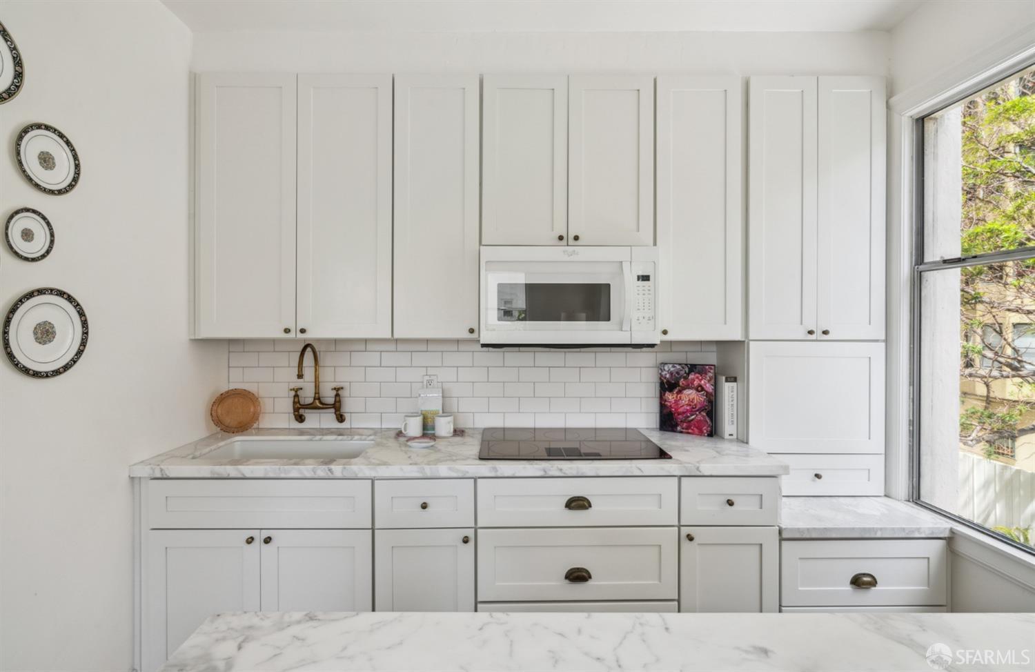 631 Ofarrell Street Unit: 216