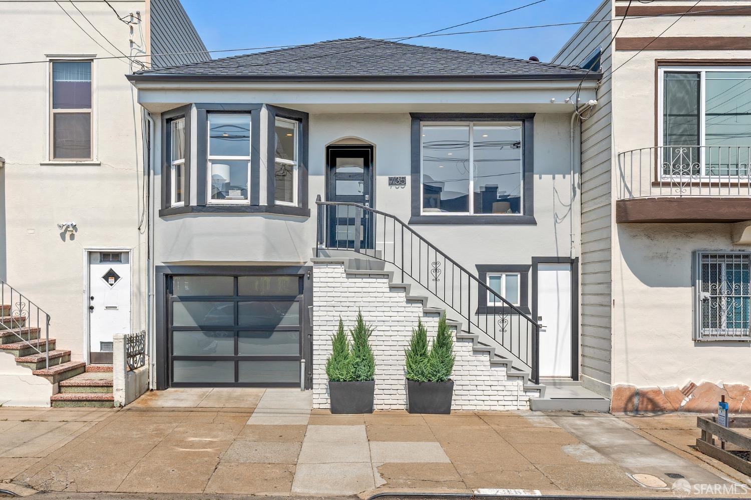 735 France Avenue