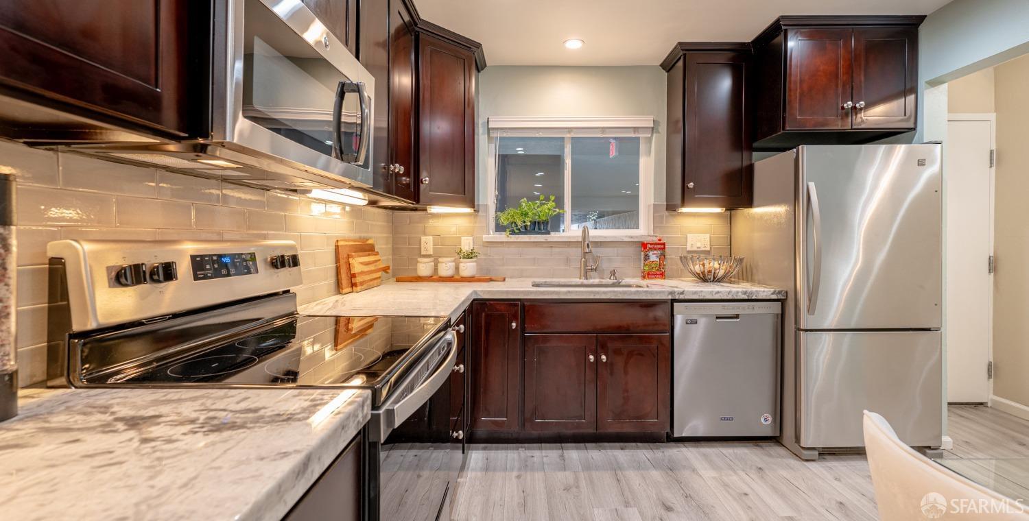 4096 17th Street Unit: 108