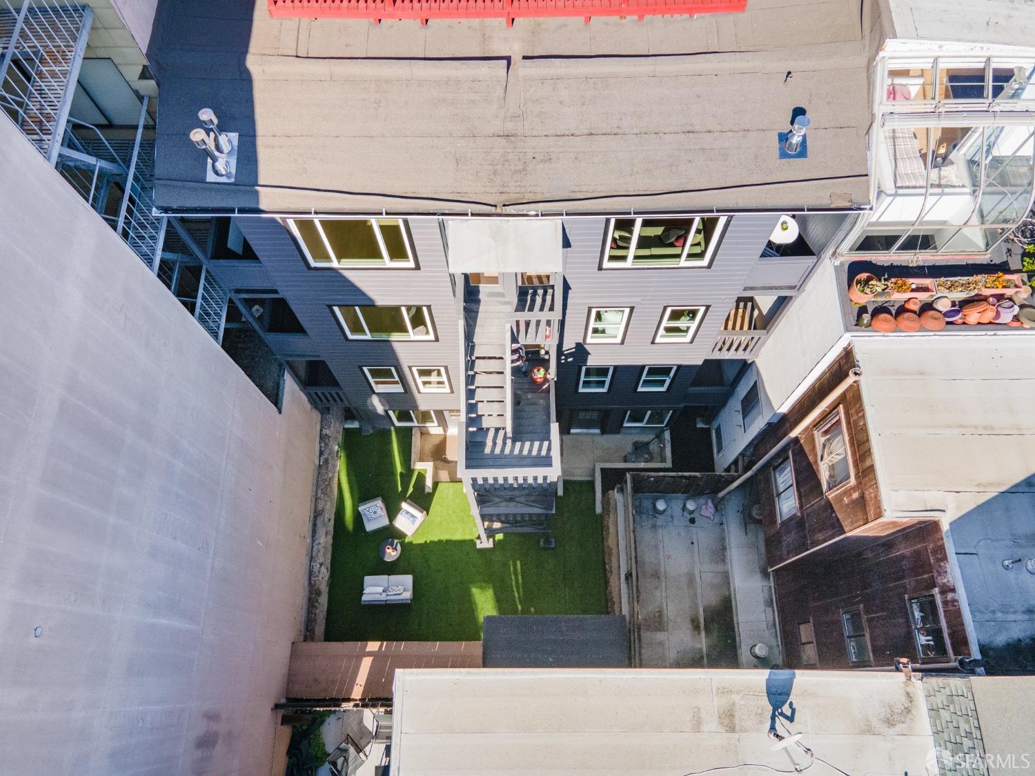 359 Vallejo Street Unit: 3