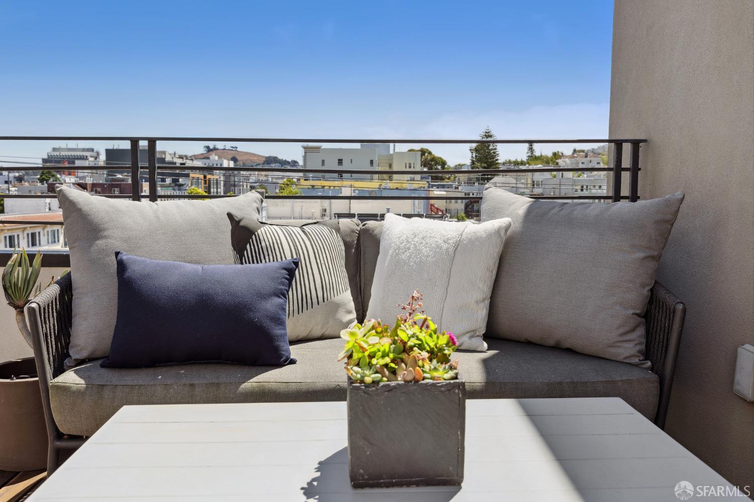 3500 19th Street Unit: 306