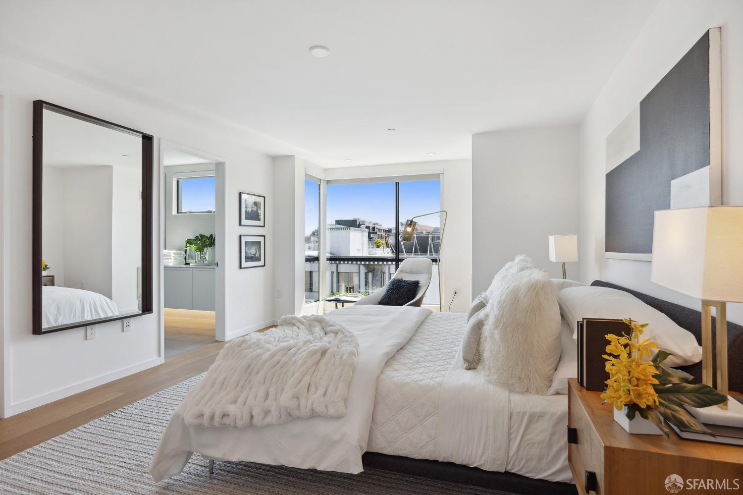 3500 19th Street Unit: 306