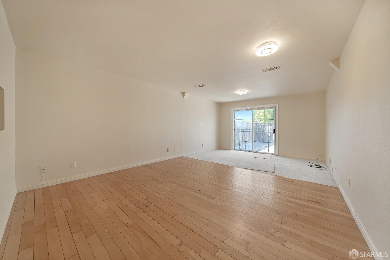 1723 Livingston Lane