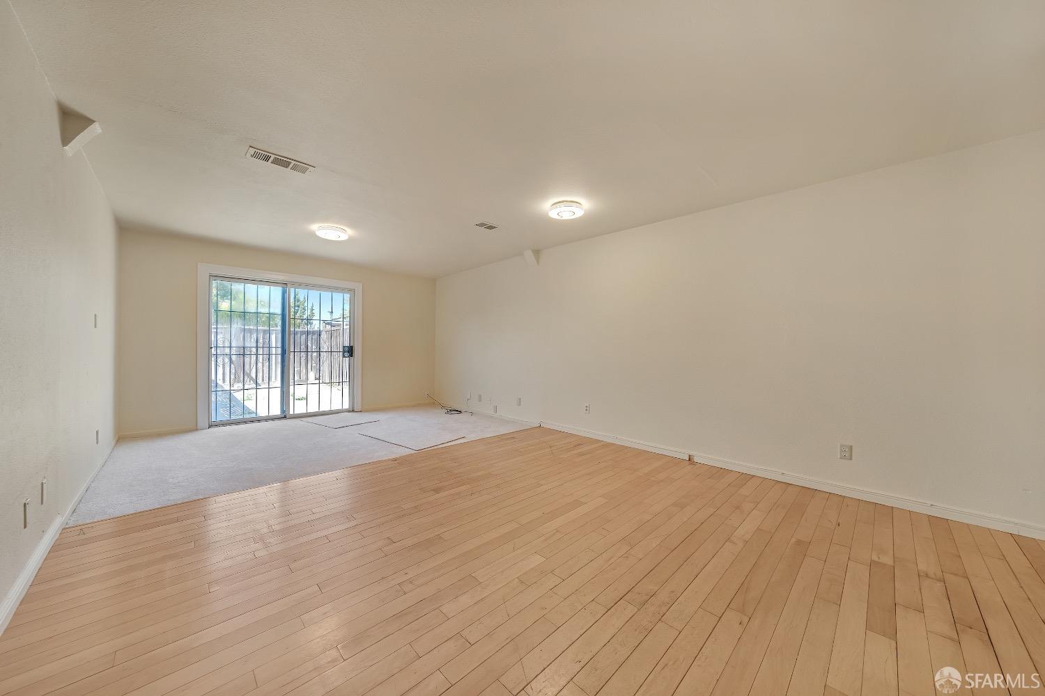 1723 Livingston Lane