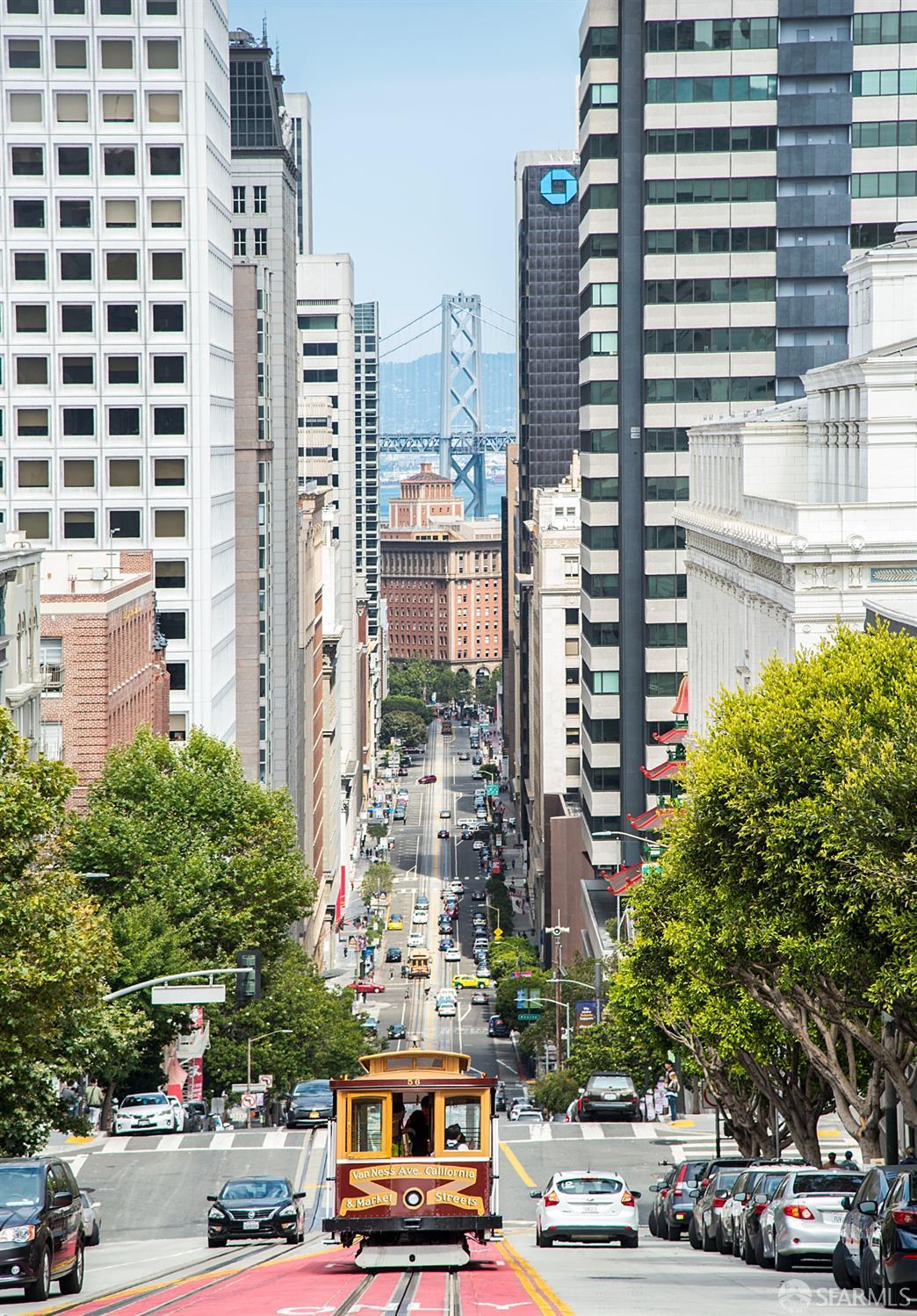 1492 Larkin Street Unit: 7