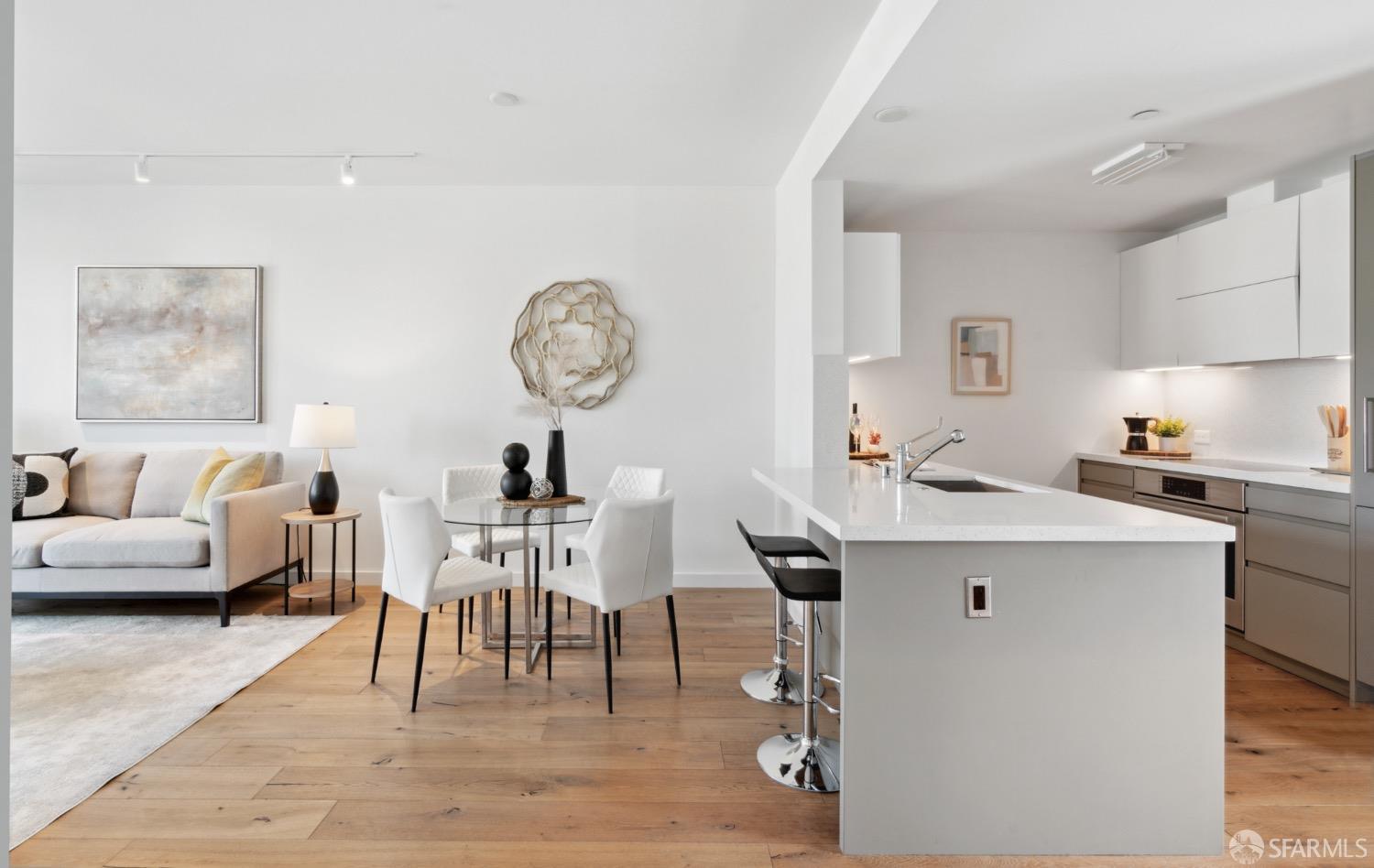 580 Hayes Street Unit: 504