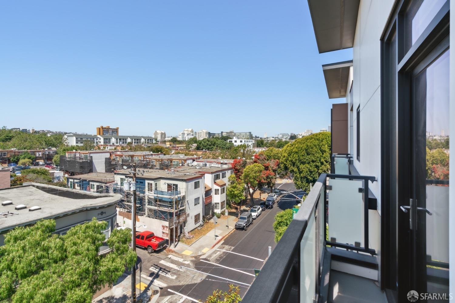 580 Hayes Street Unit: 504