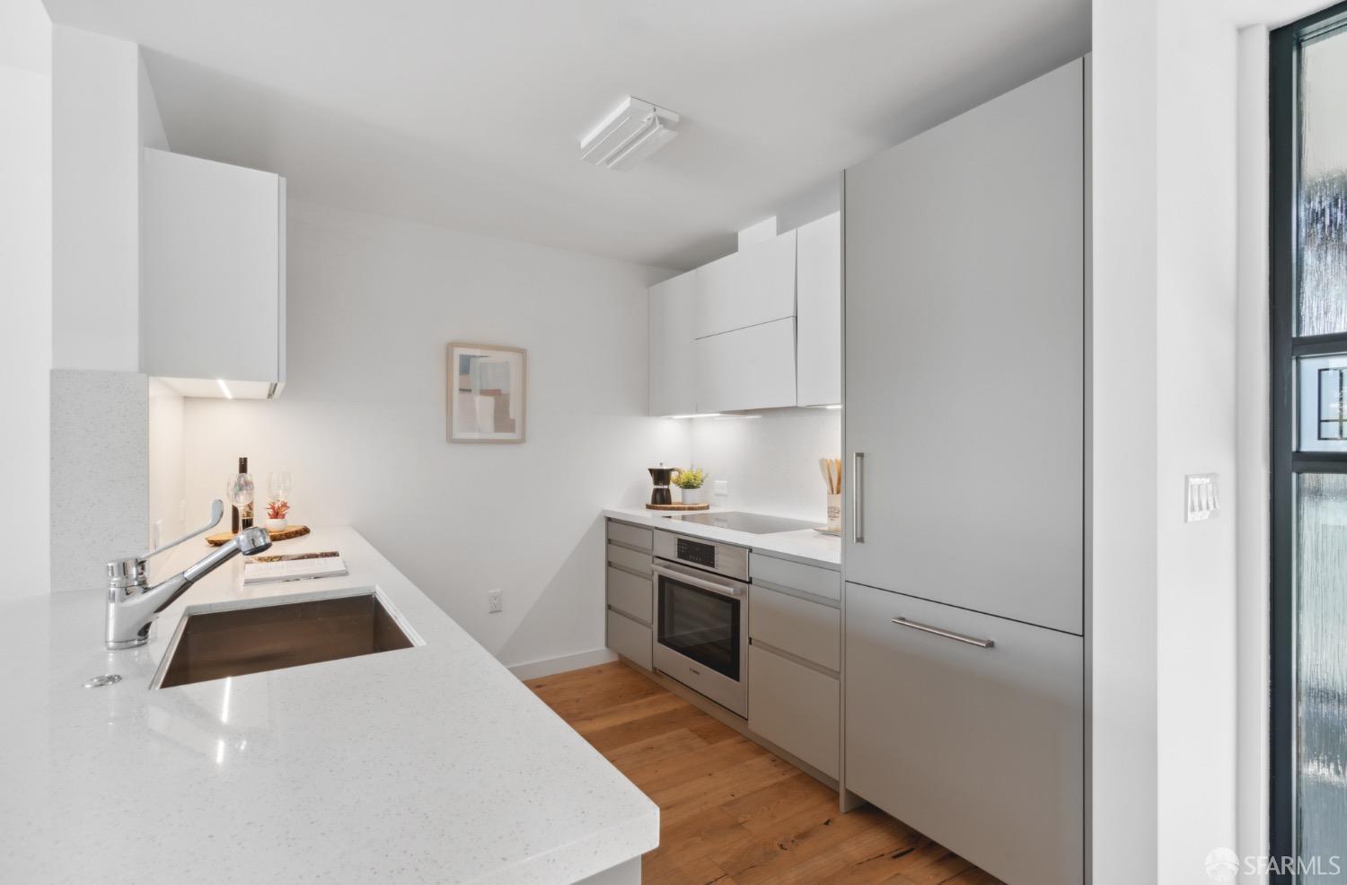 580 Hayes Street Unit: 504