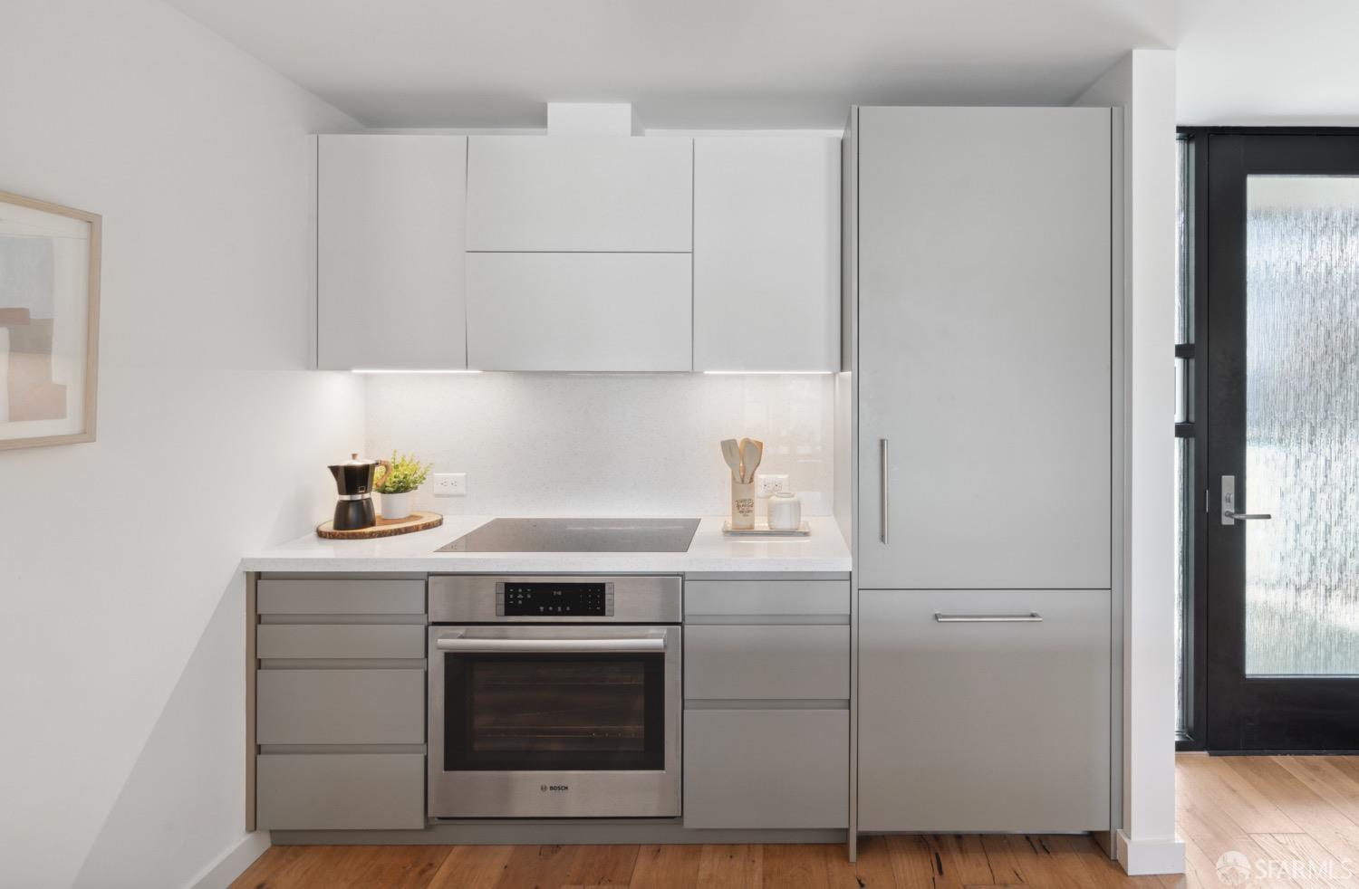 580 Hayes Street Unit: 504