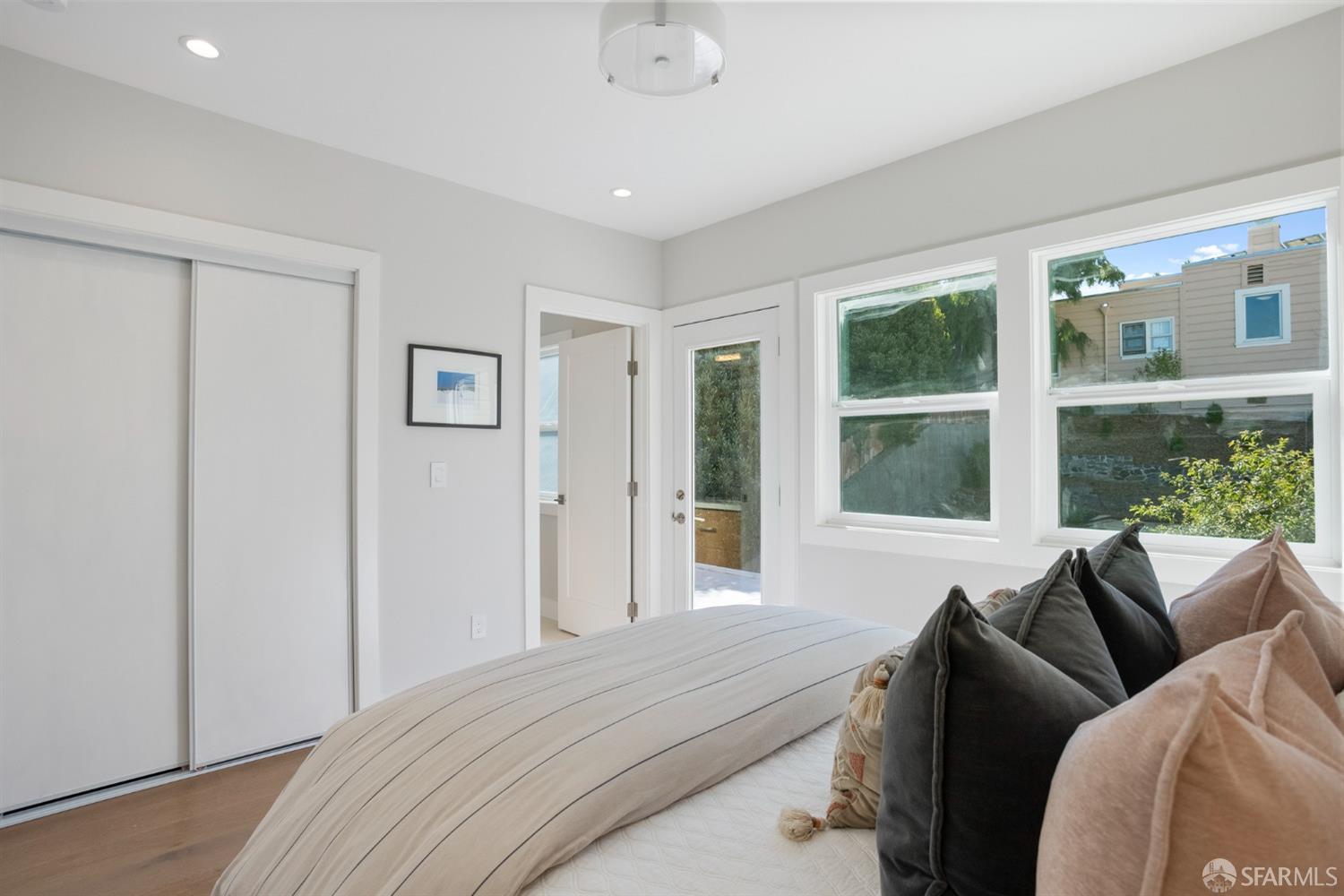 1935 Cabrillo Street