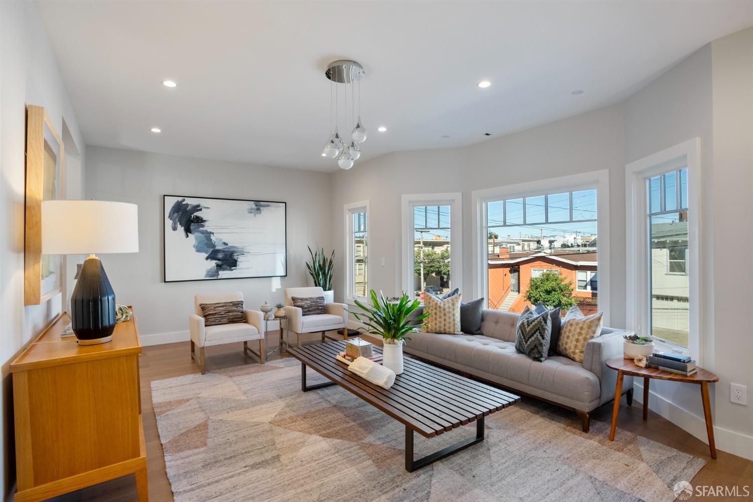 1935 Cabrillo Street