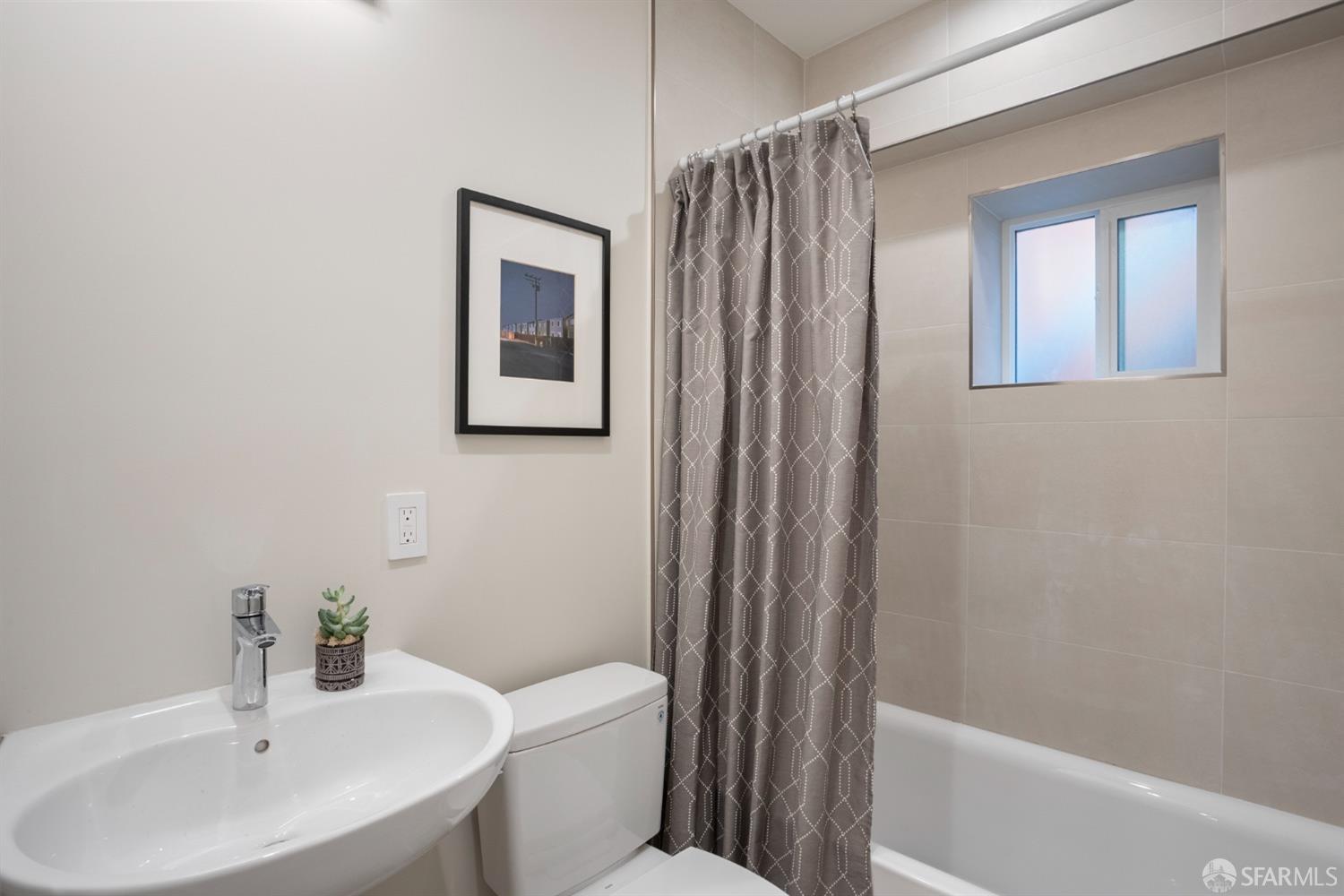 1935 Cabrillo Street