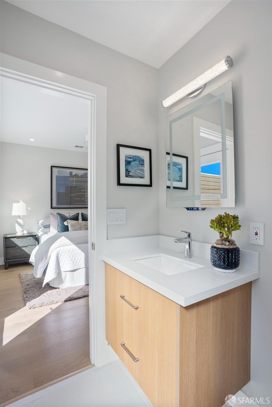 1935 Cabrillo Street