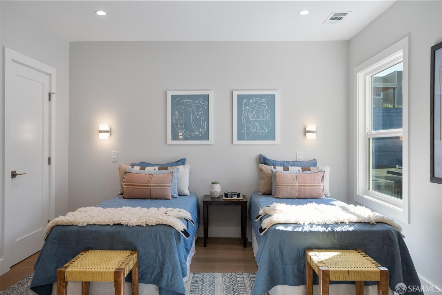 1935 Cabrillo Street