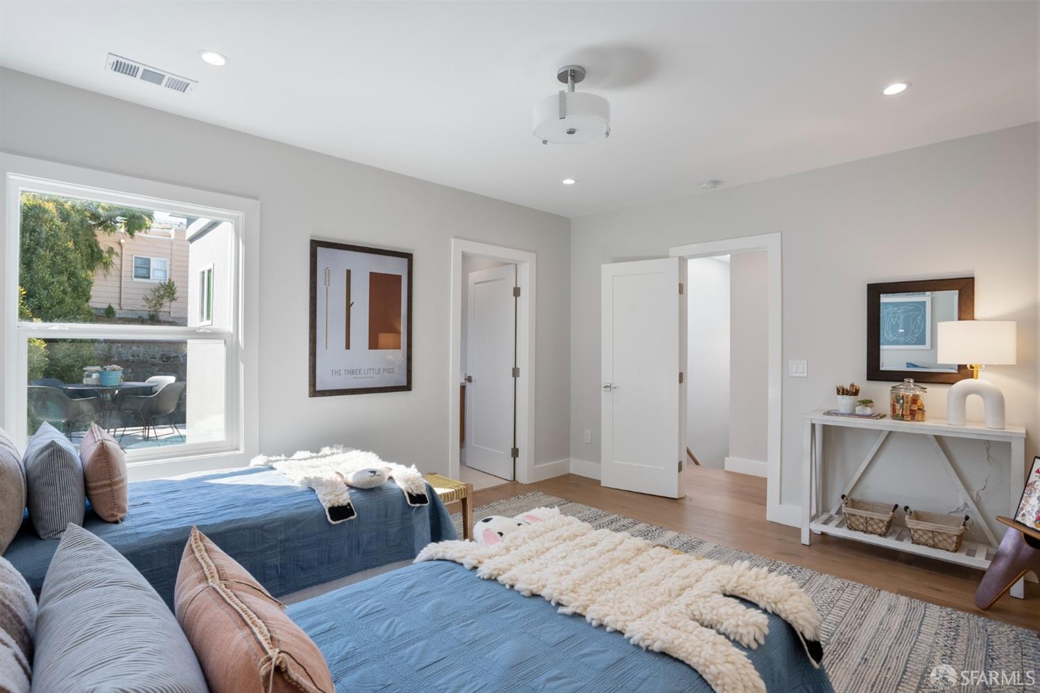 1935 Cabrillo Street