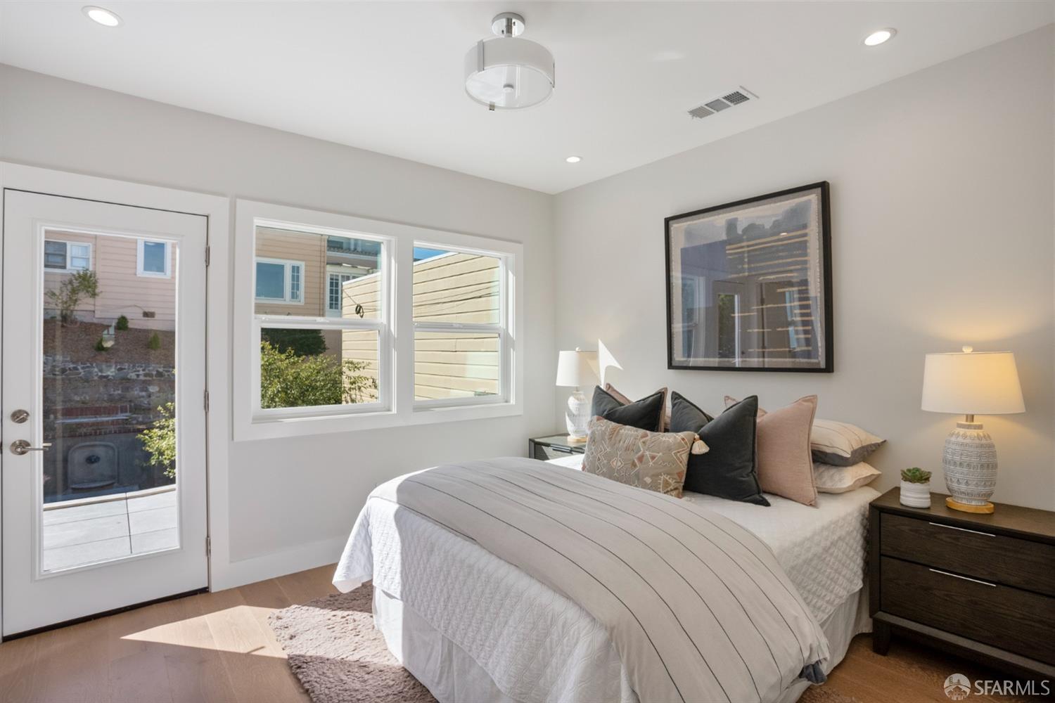 1935 Cabrillo Street