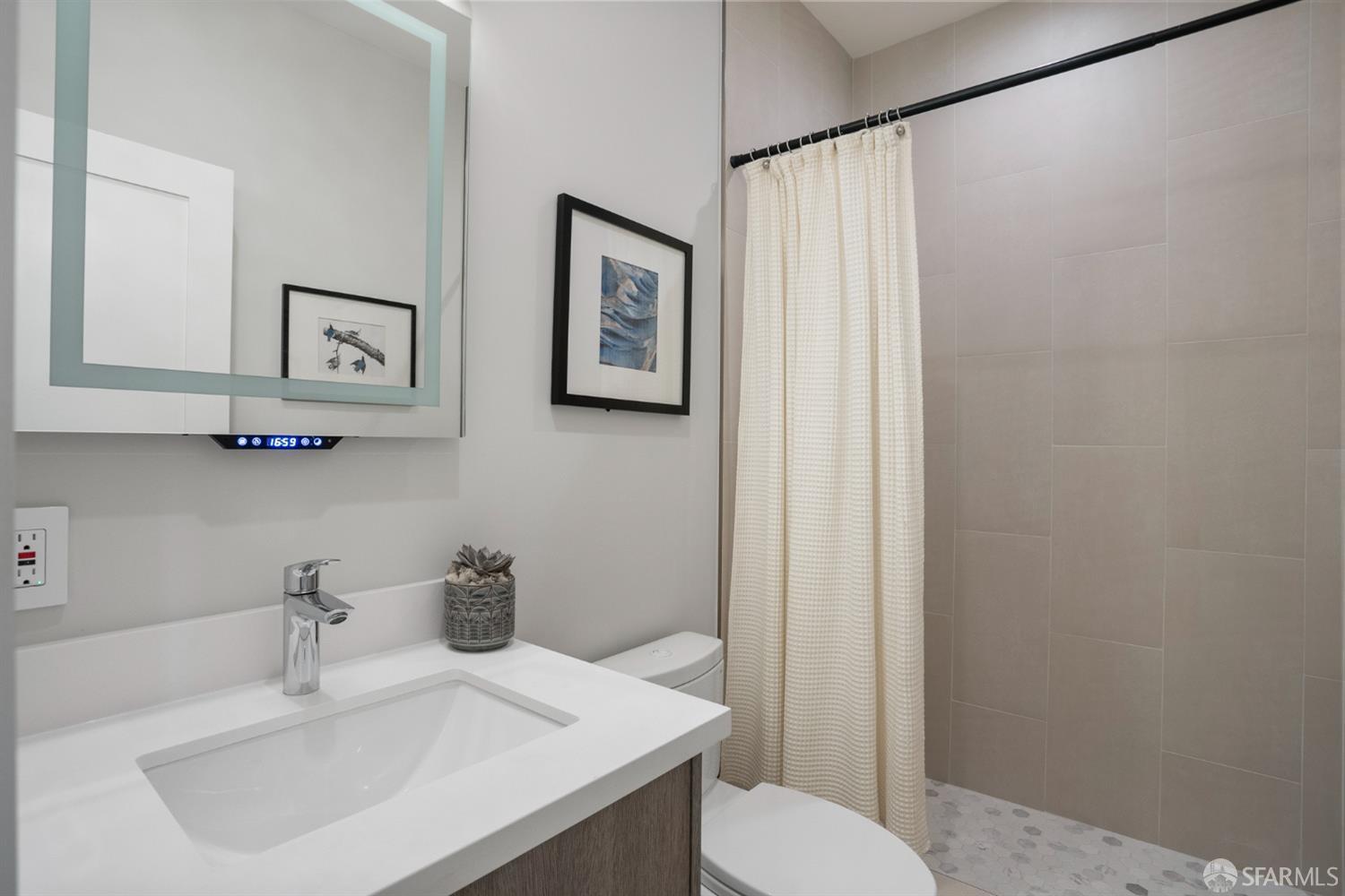 1935 Cabrillo Street