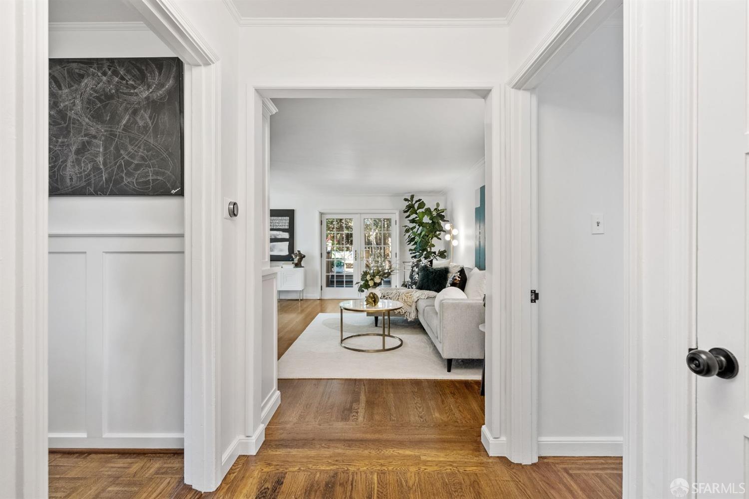 2842 Fernwood Street