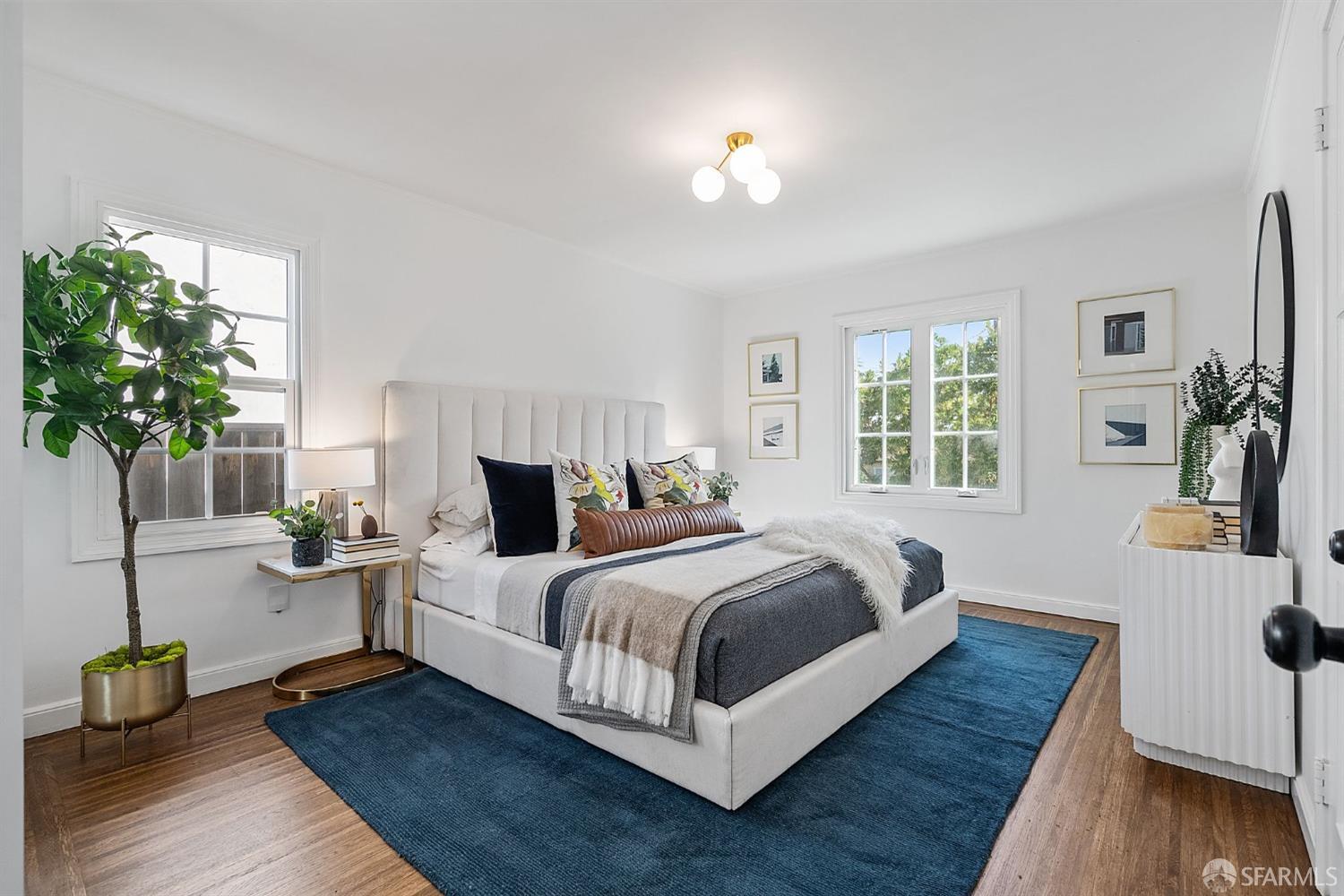 2842 Fernwood Street