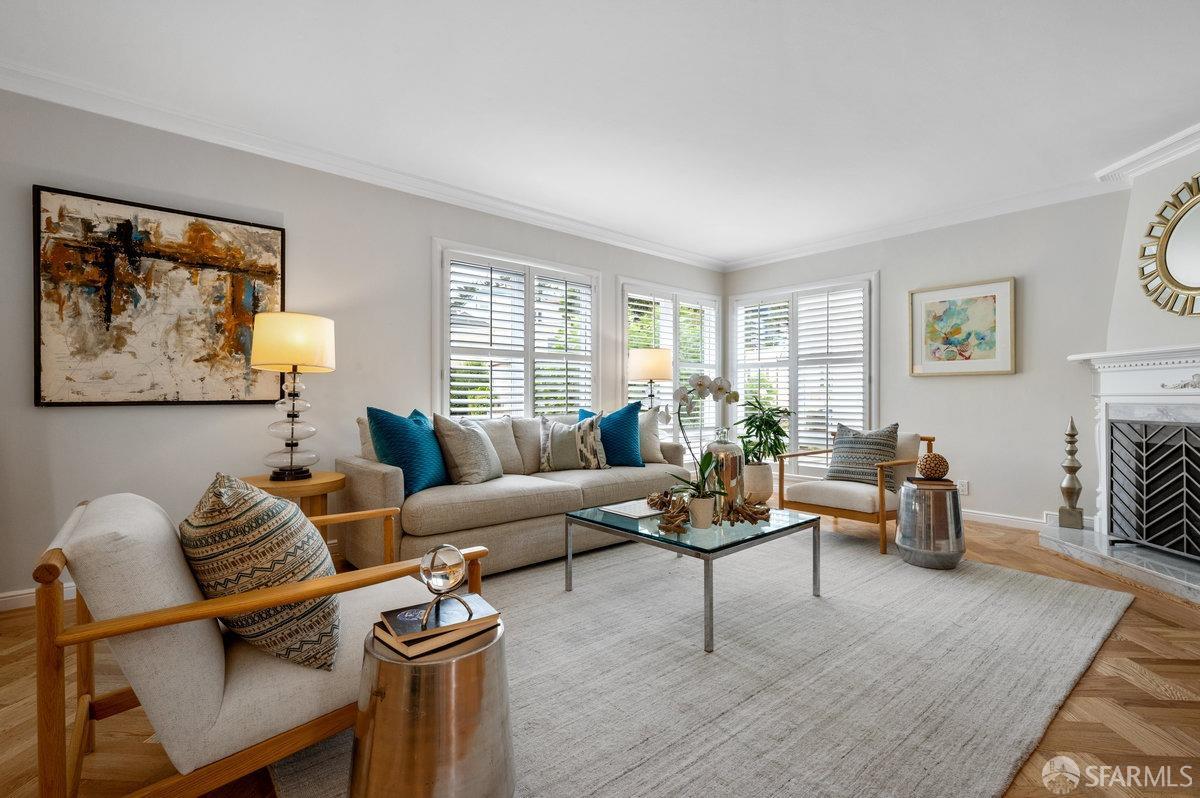 30 Rockaway Avenue