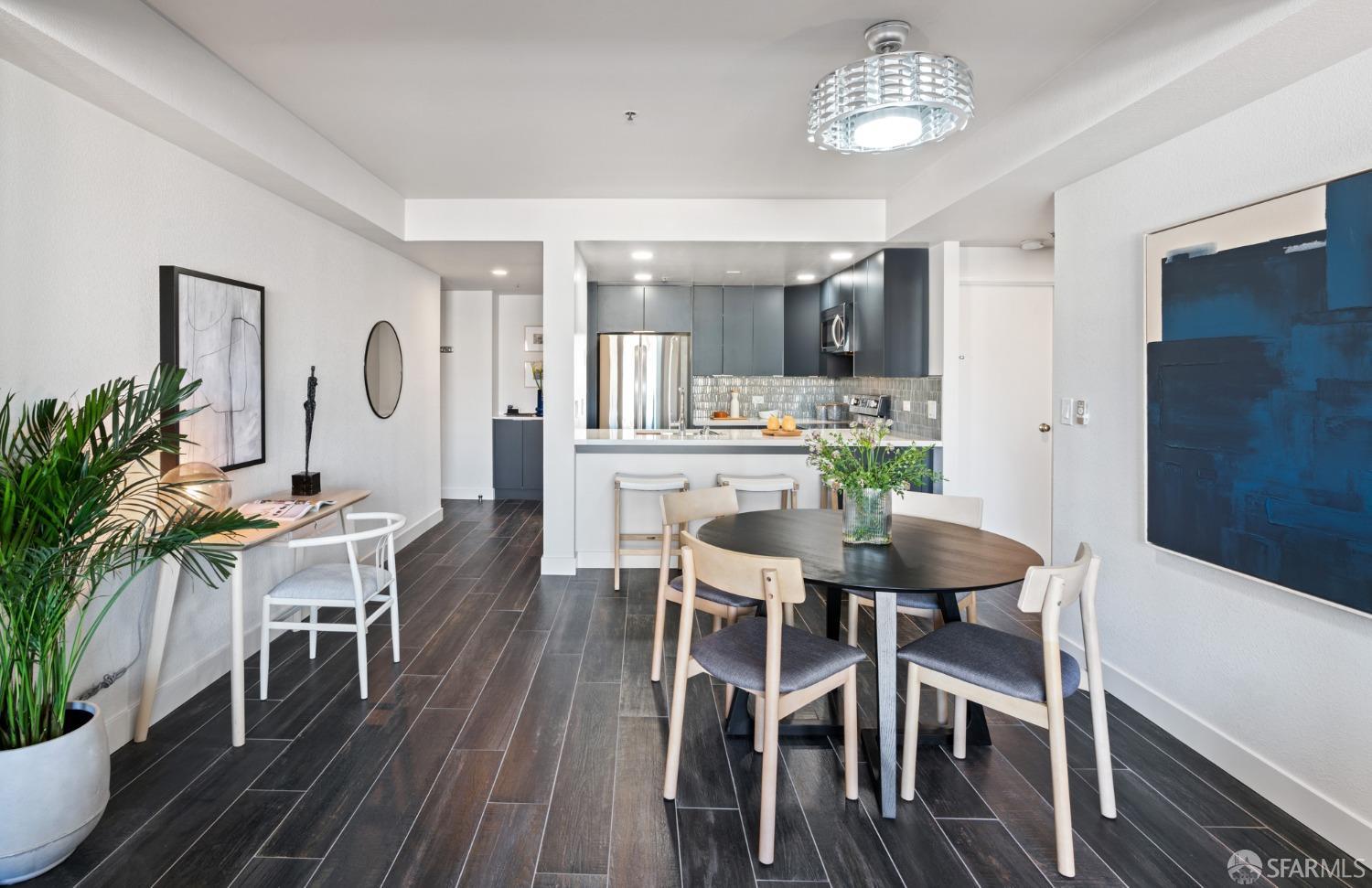 601 Van Ness Avenue Unit: 801