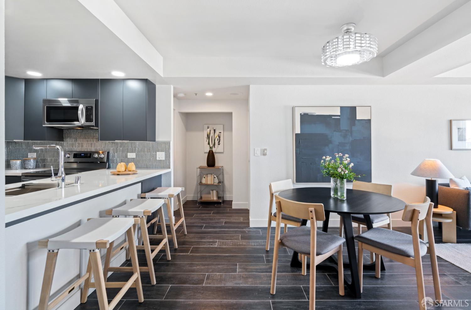 601 Van Ness Avenue Unit: 801