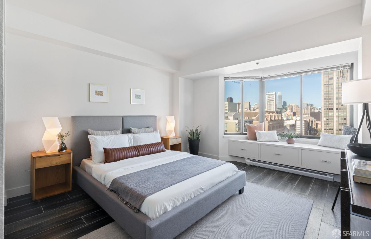 601 Van Ness Avenue Unit: 801