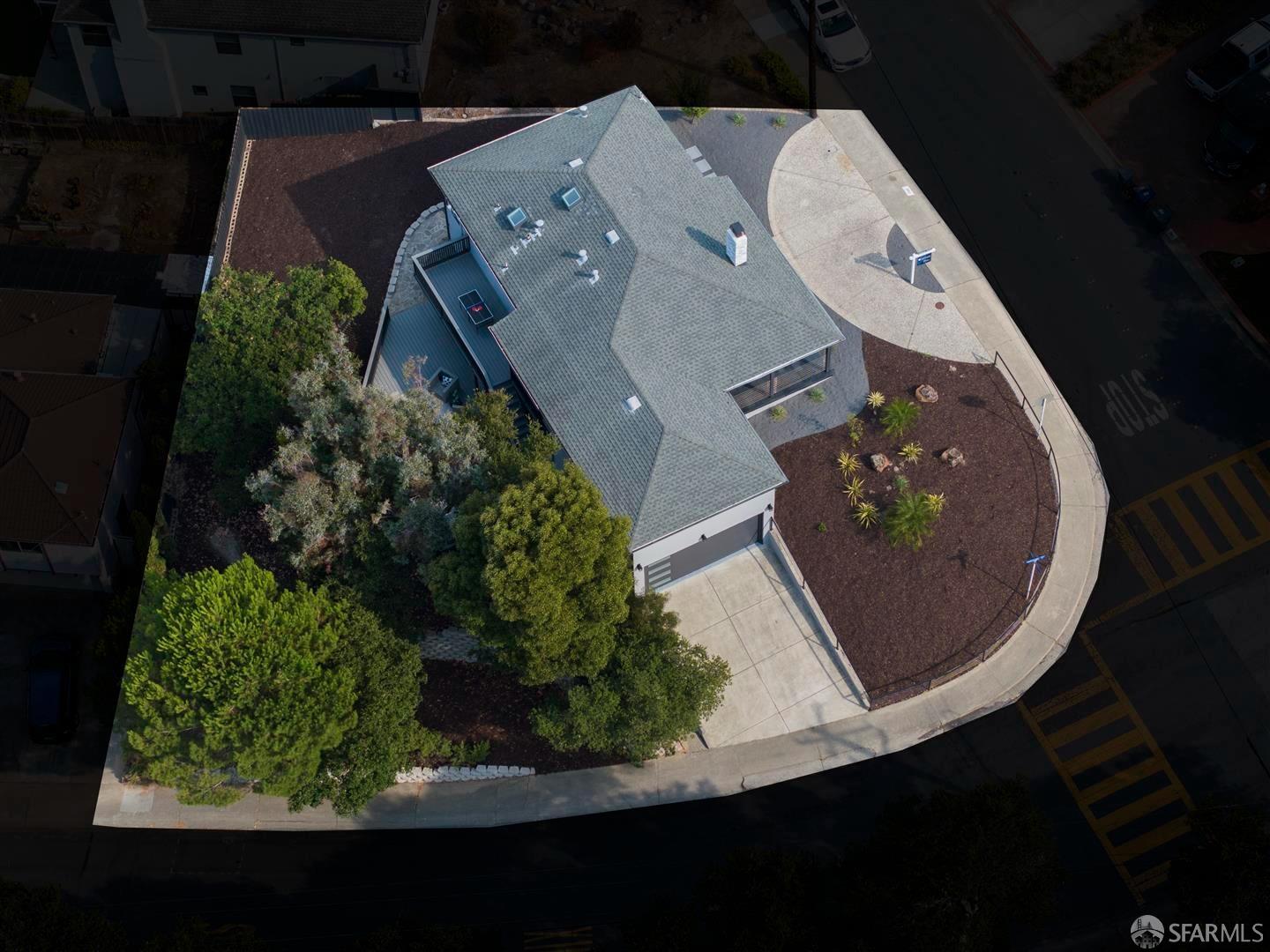 760 Santa Margarita Avenue